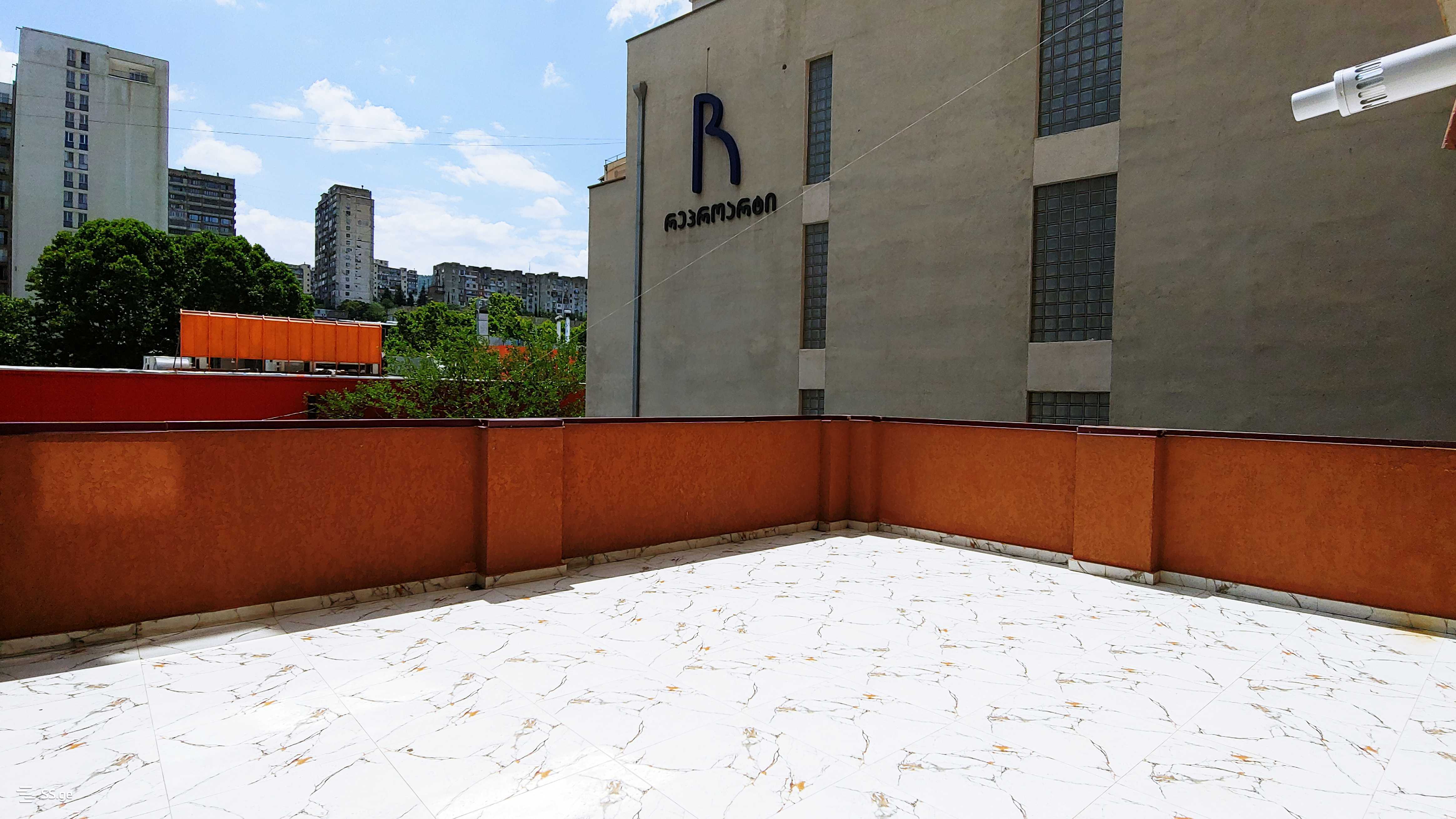 ქირავდება დღიურად 2 ოთახიანი ბინა საბურთალოზე - სურათი #8