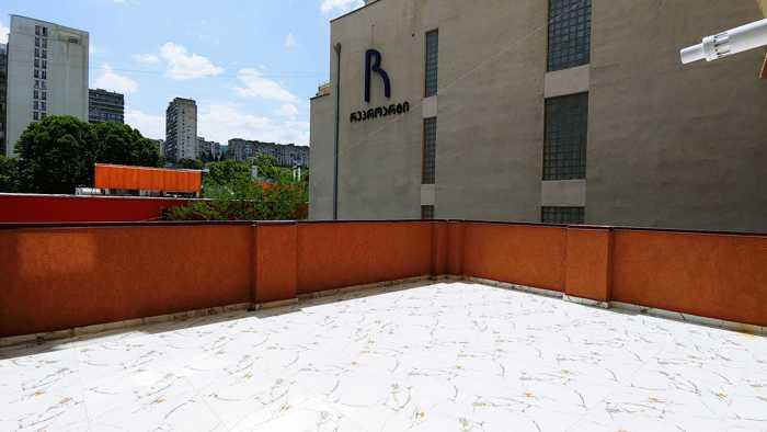 ქირავდება დღიურად 2 ოთახიანი ბინა საბურთალოზე - სურათი #8