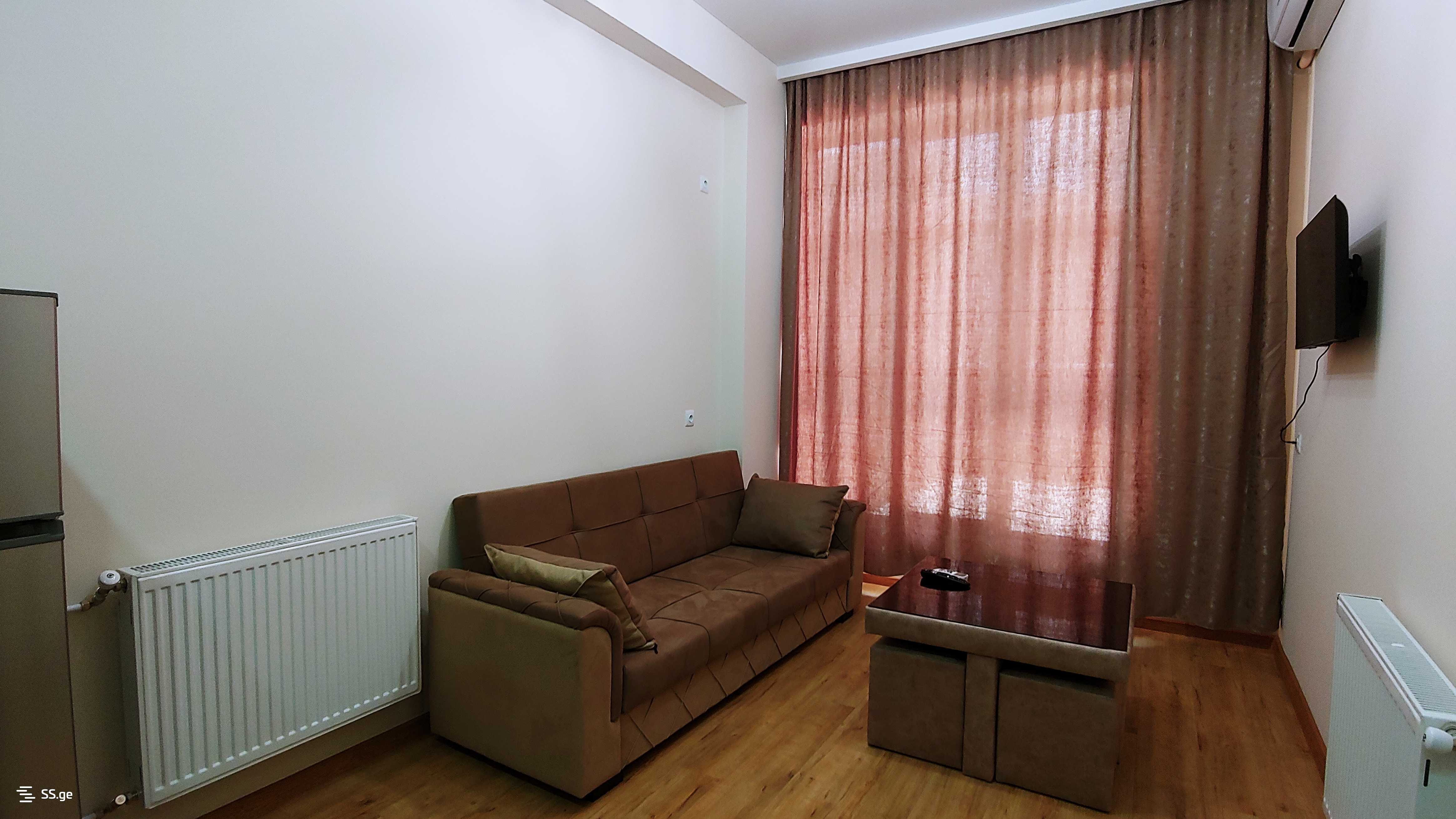 ქირავდება დღიურად 2 ოთახიანი ბინა საბურთალოზე - სურათი #2