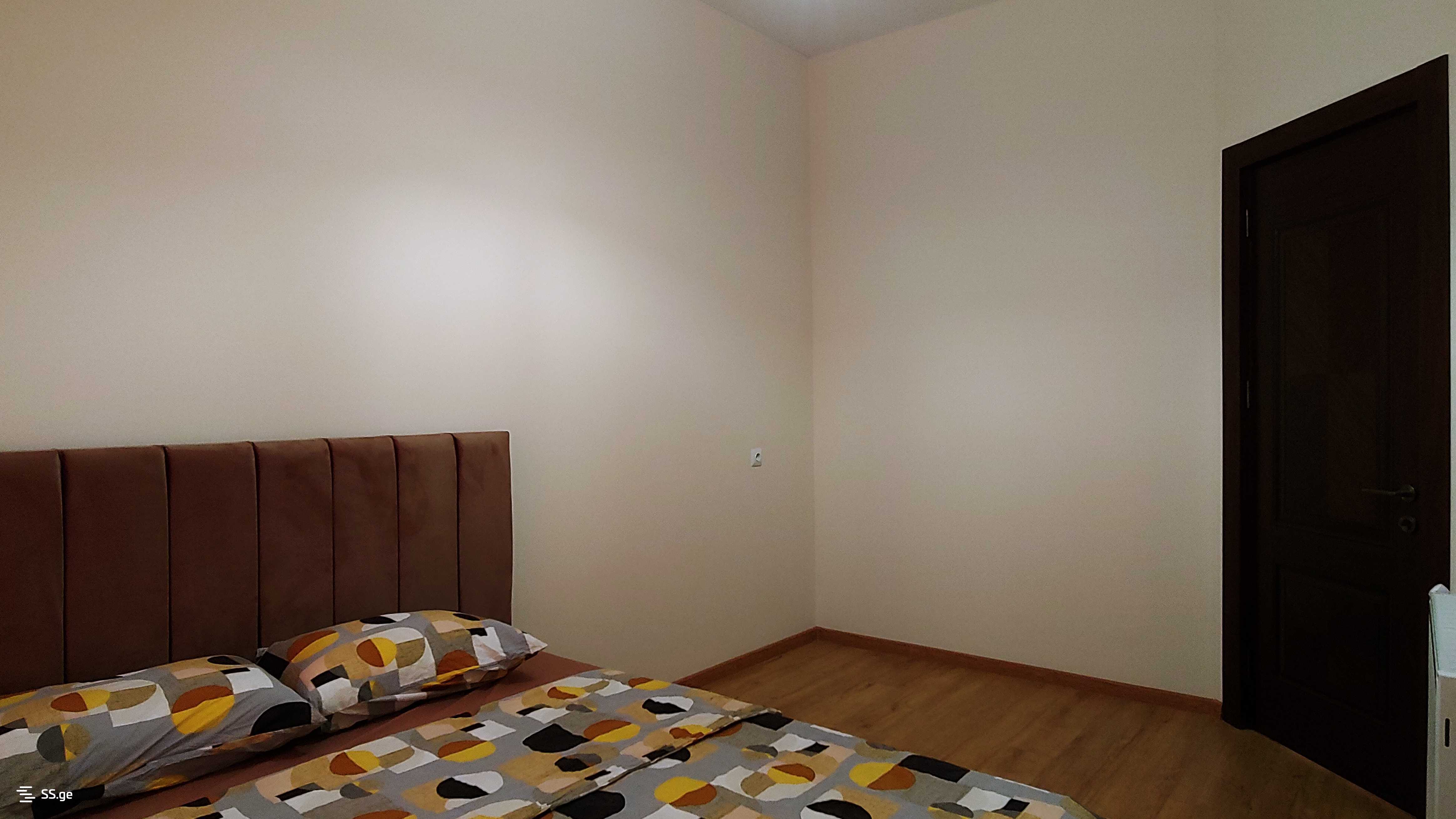 ქირავდება დღიურად 2 ოთახიანი ბინა საბურთალოზე - სურათი #5