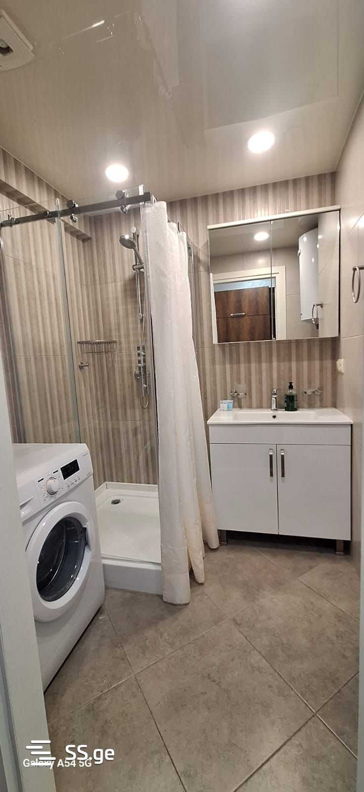 1 Room Hotel For Rent. Batumi view 7