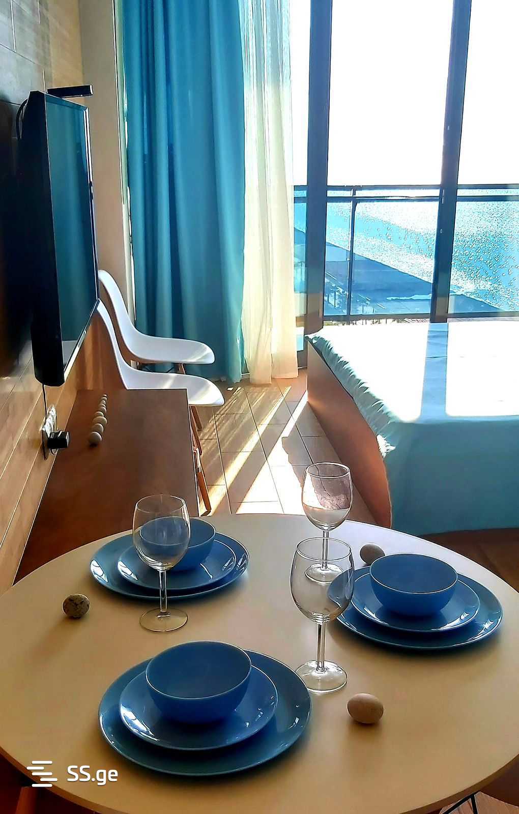 1 Room Hotel For Rent. Batumi view 2