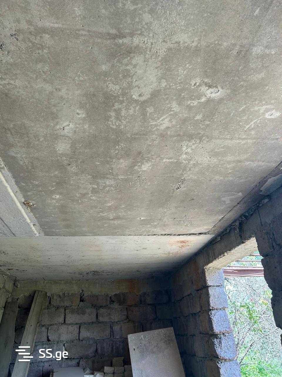 8 Room Private House For Sale view 11