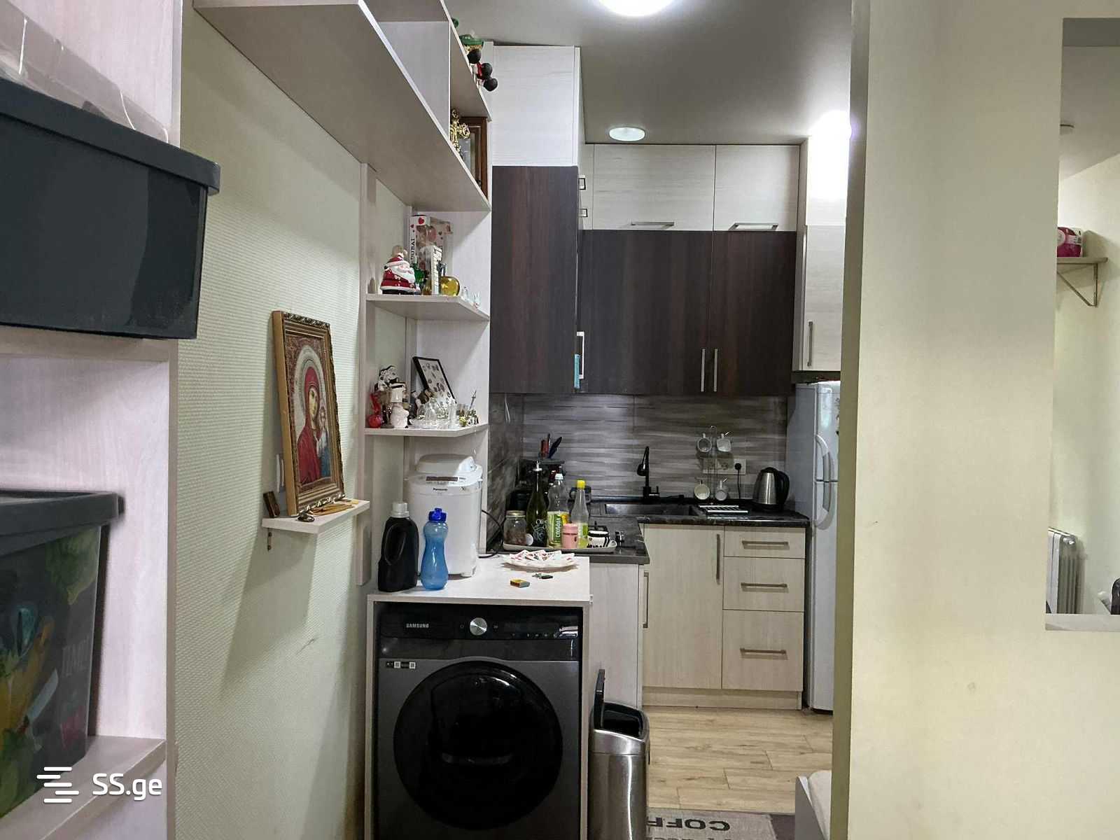 2 Room Flat For Sale view 3