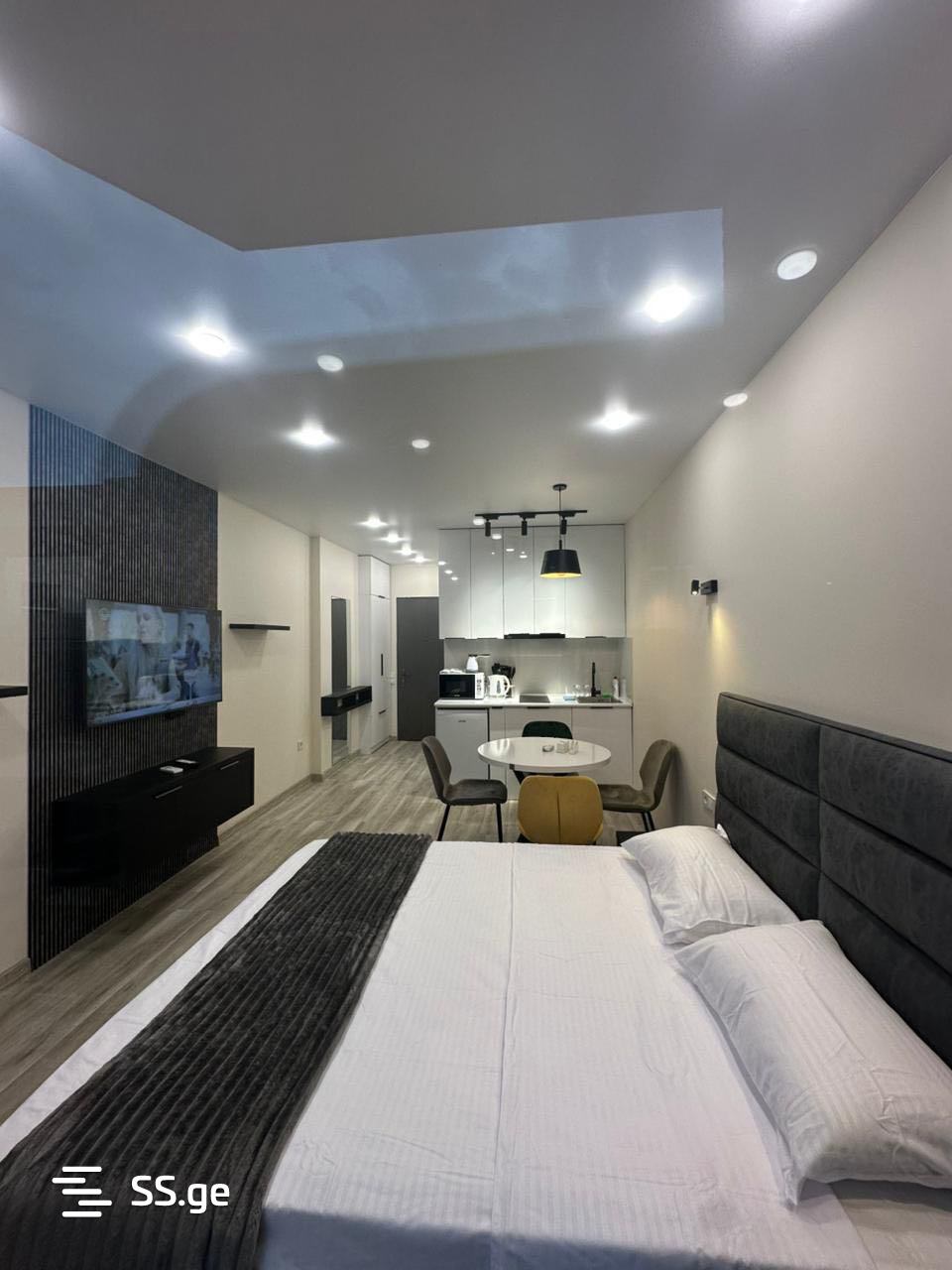 1 Room Flat Daily Rent. Gonio view 8
