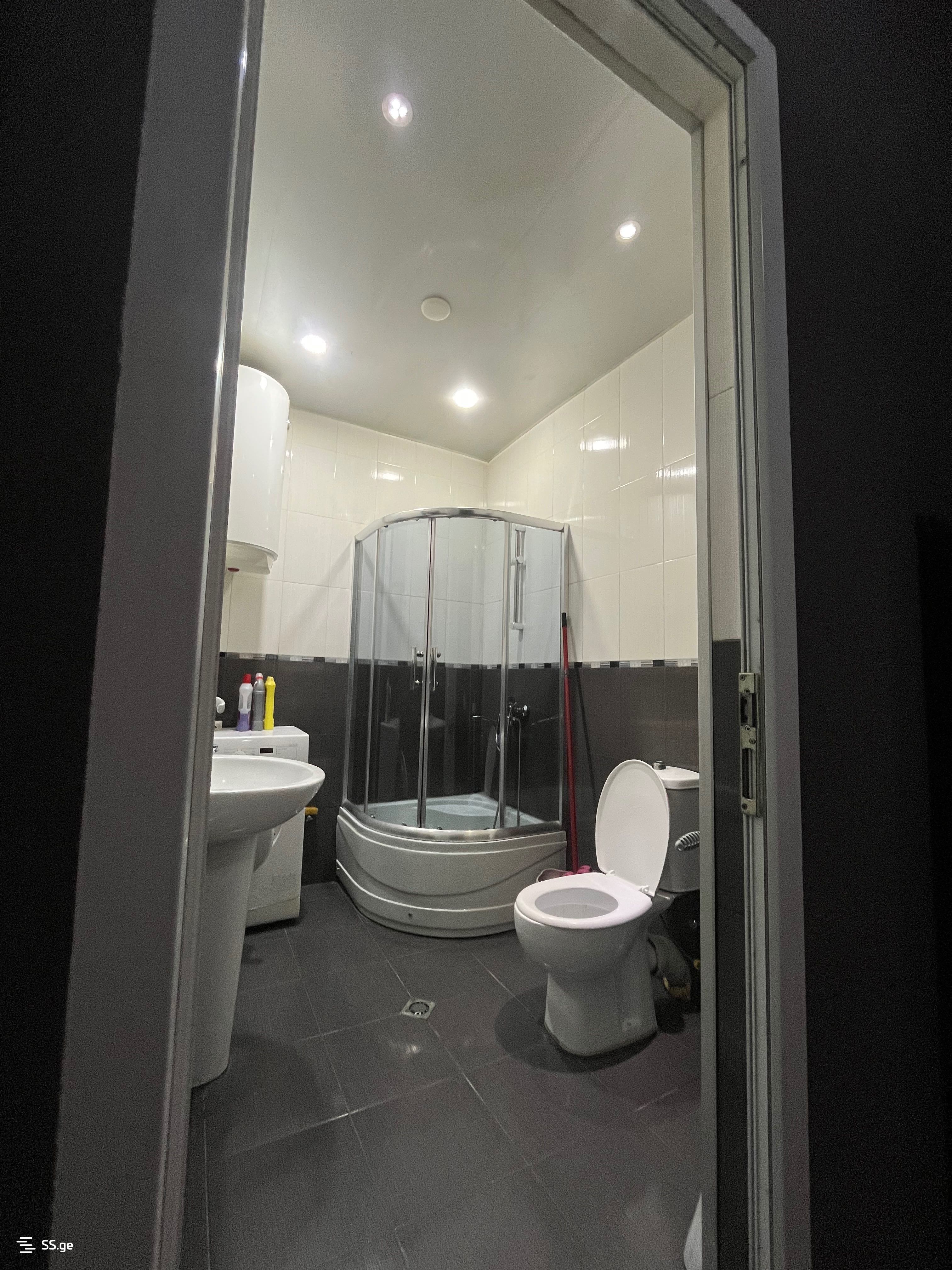 2 Room Flat Daily Rent. Gonio view 8