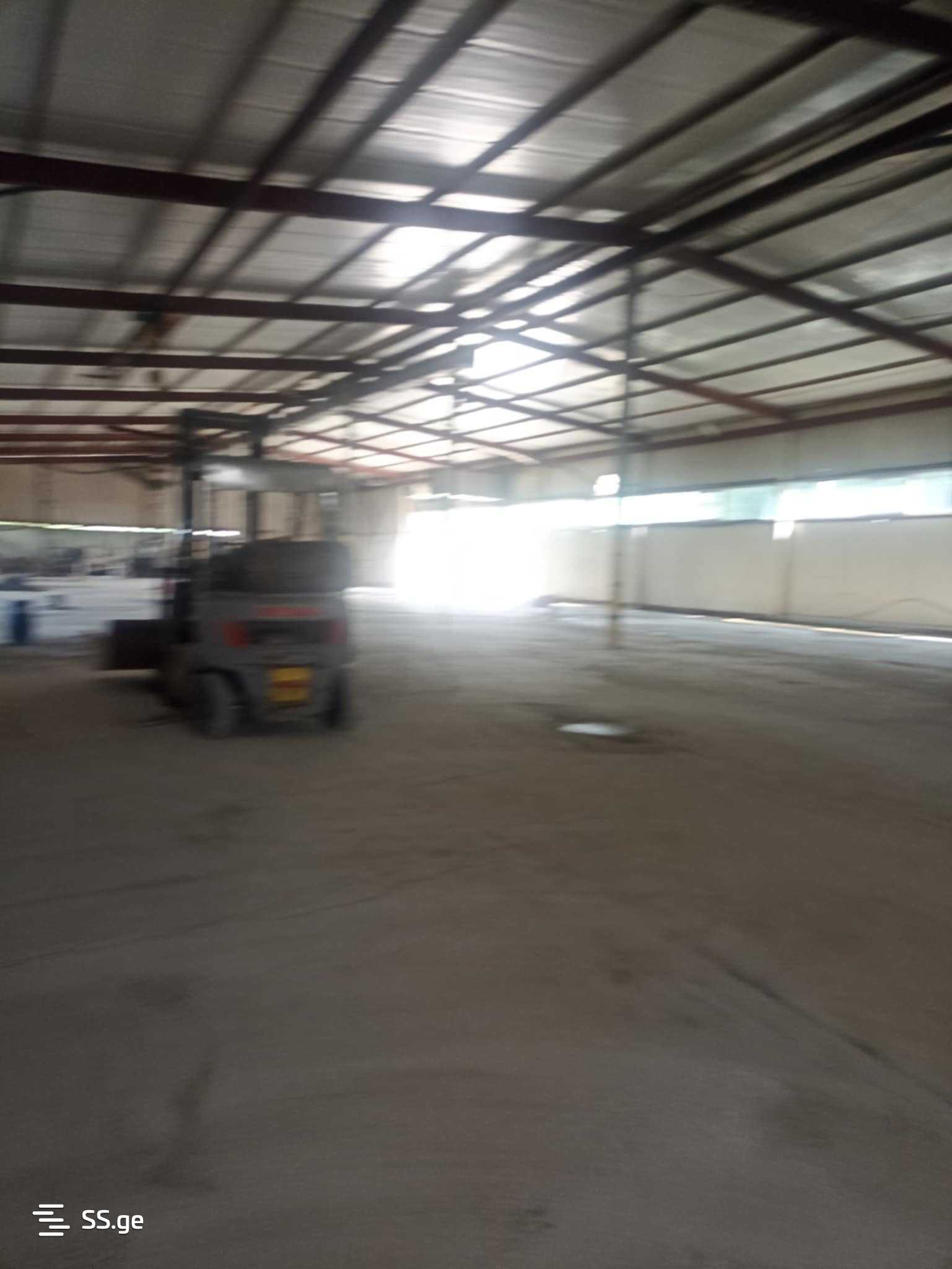 Продажа Store-Industrial Property в церовани view 5