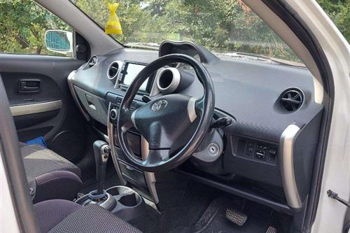auto similar image