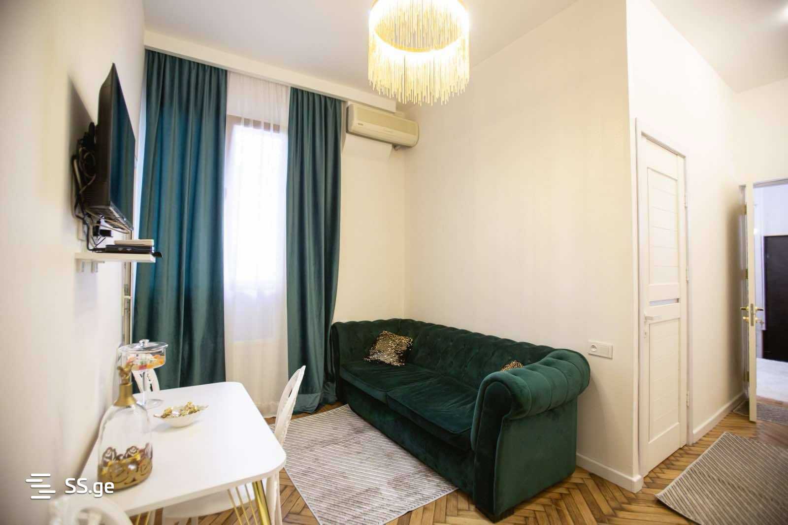 Продажа 7-комната Hotel view 12