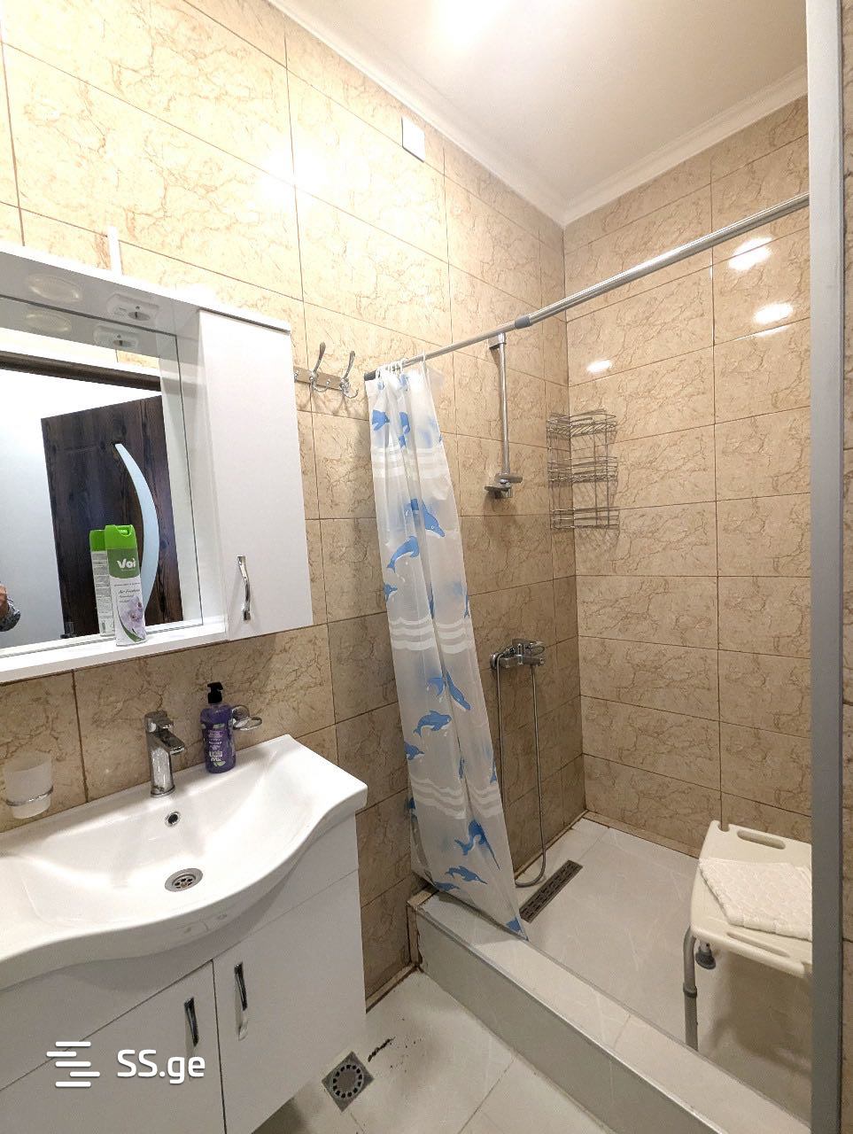 6 Room Private House For Sale view 2
