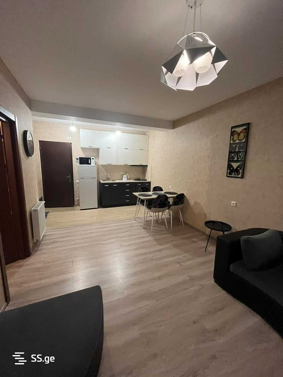 Продажа 2-комната Квартира, 3 of 11