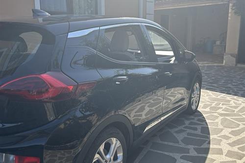 auto similar image