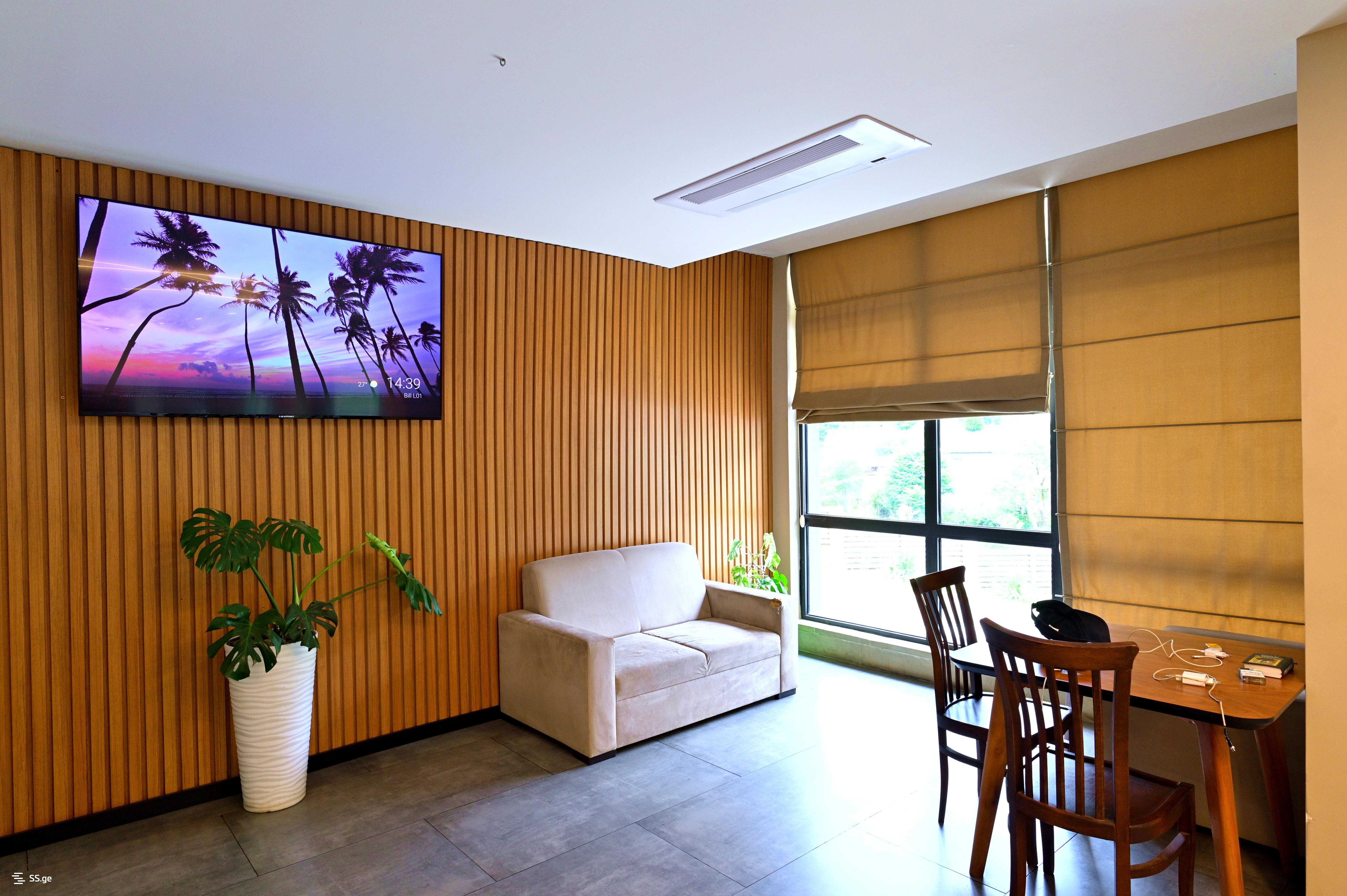 19 Room Hotel For Sale view 7