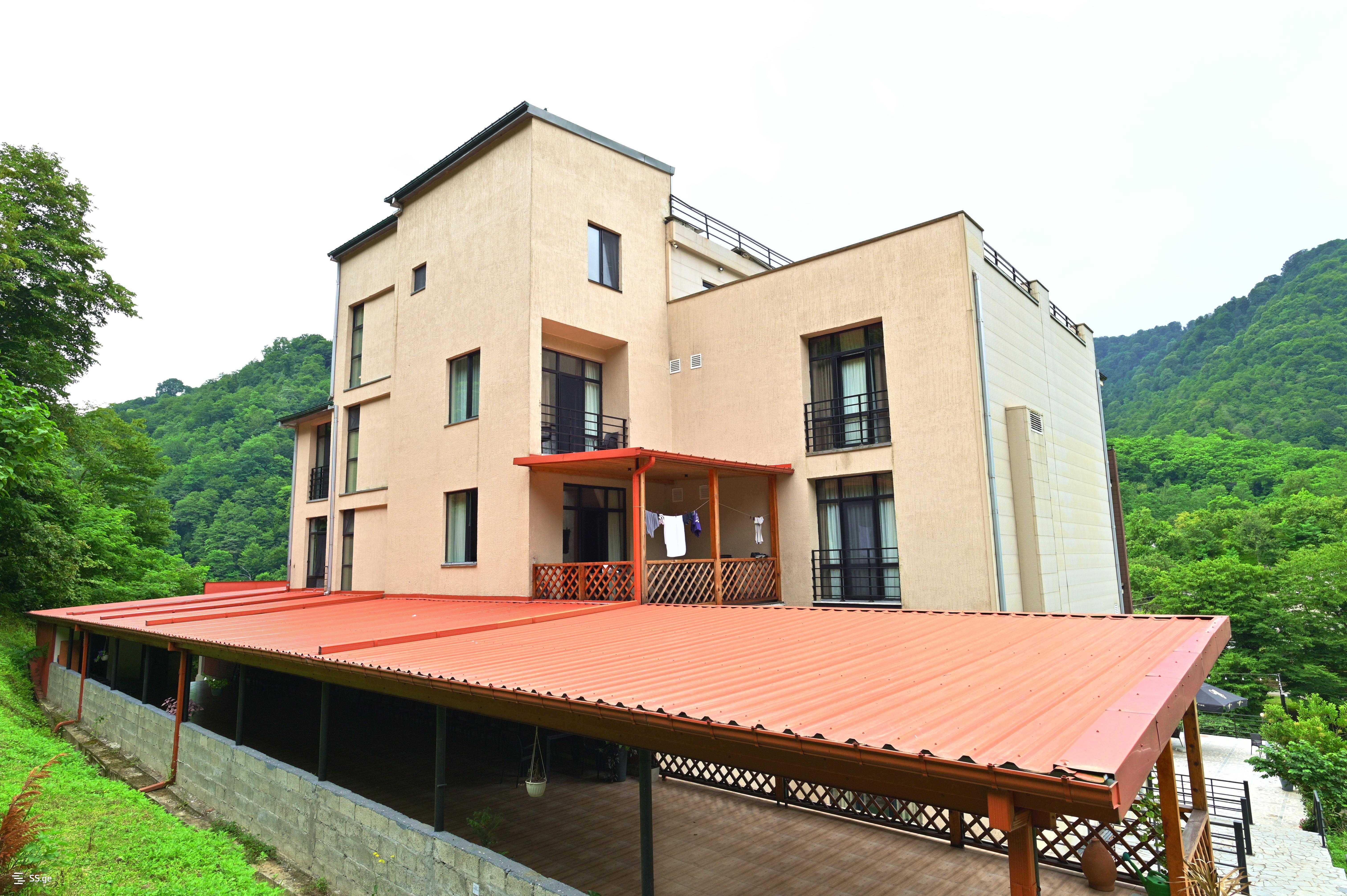 19 Room Hotel For Sale view 10