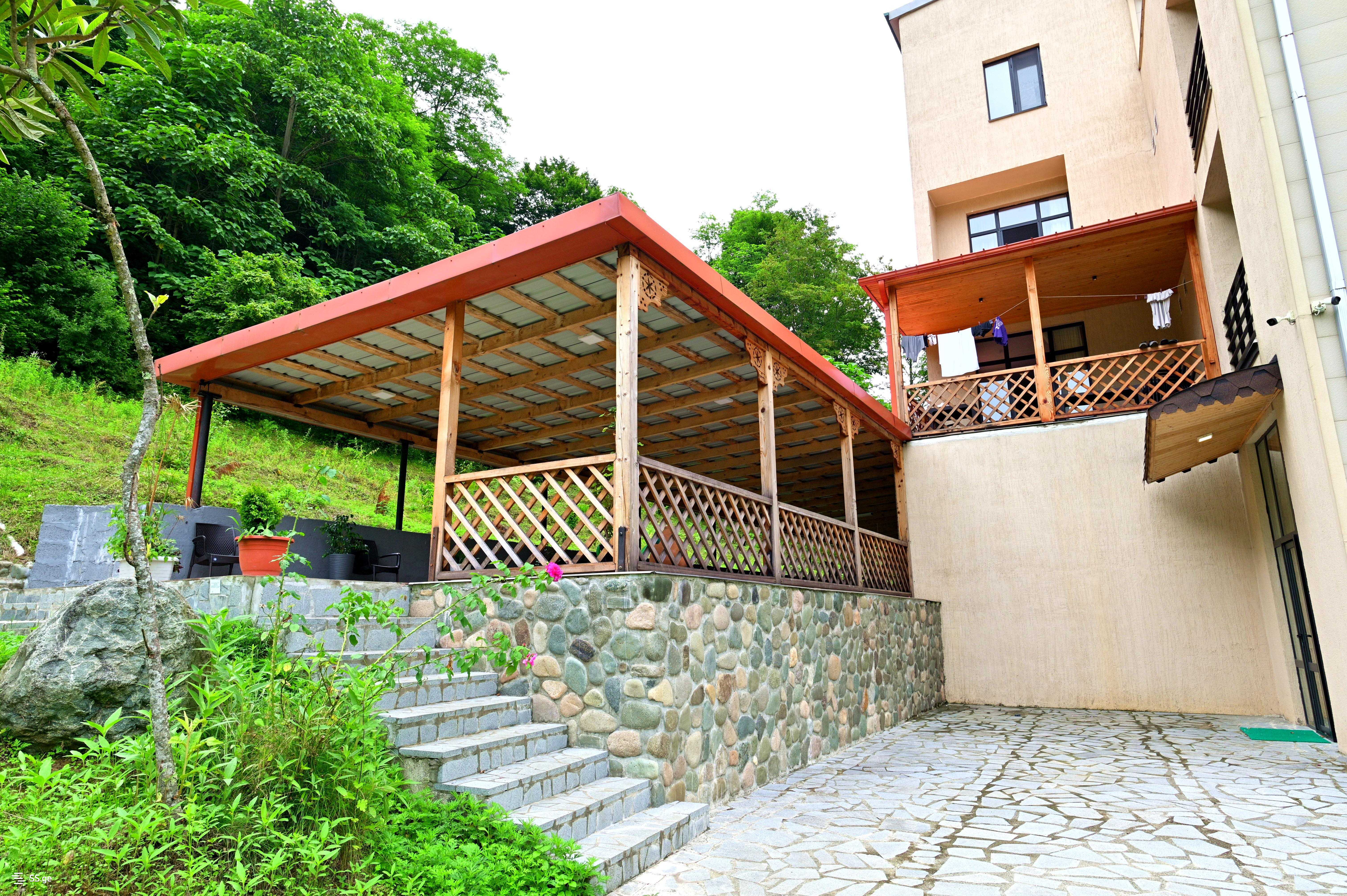19 Room Hotel For Sale view 8