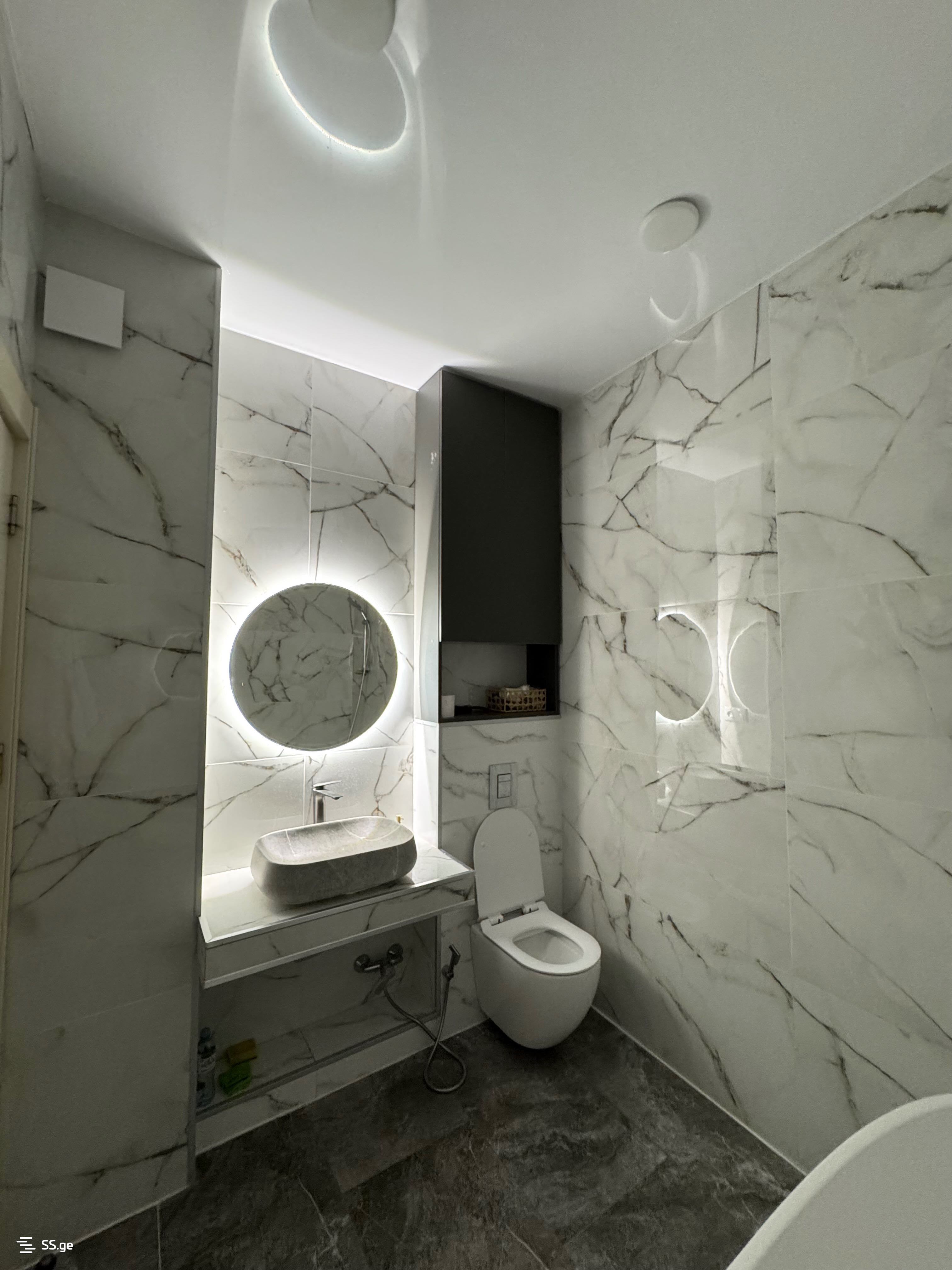 3 Room Flat Daily Rent. Vake view 12