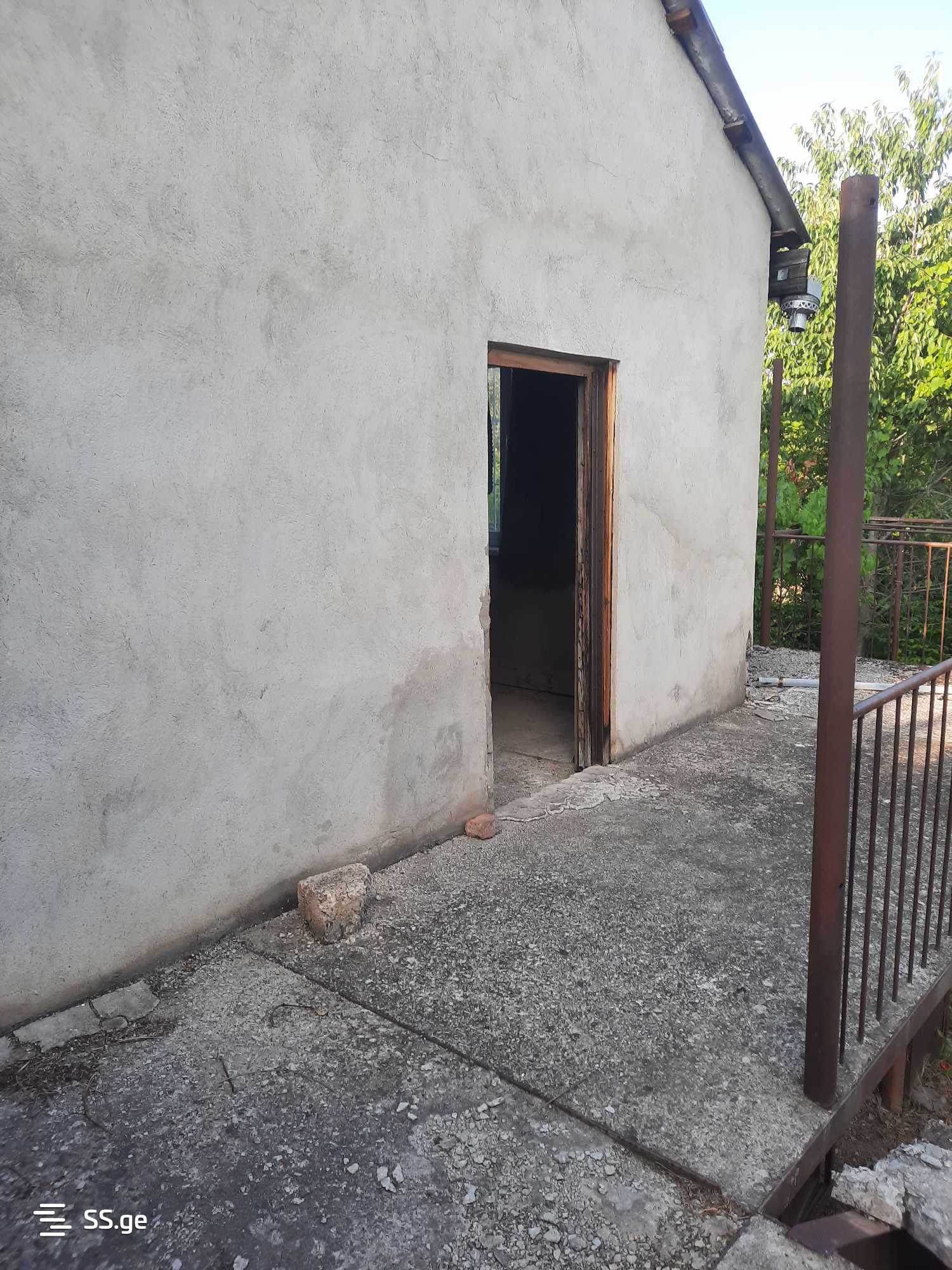 3 Room Private House For Sale view 10