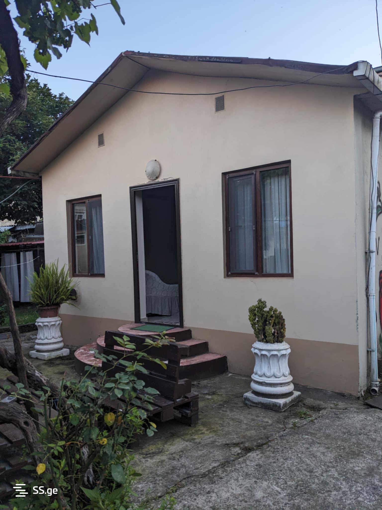 1 Room Private House Daily Rent. Batumi view 1