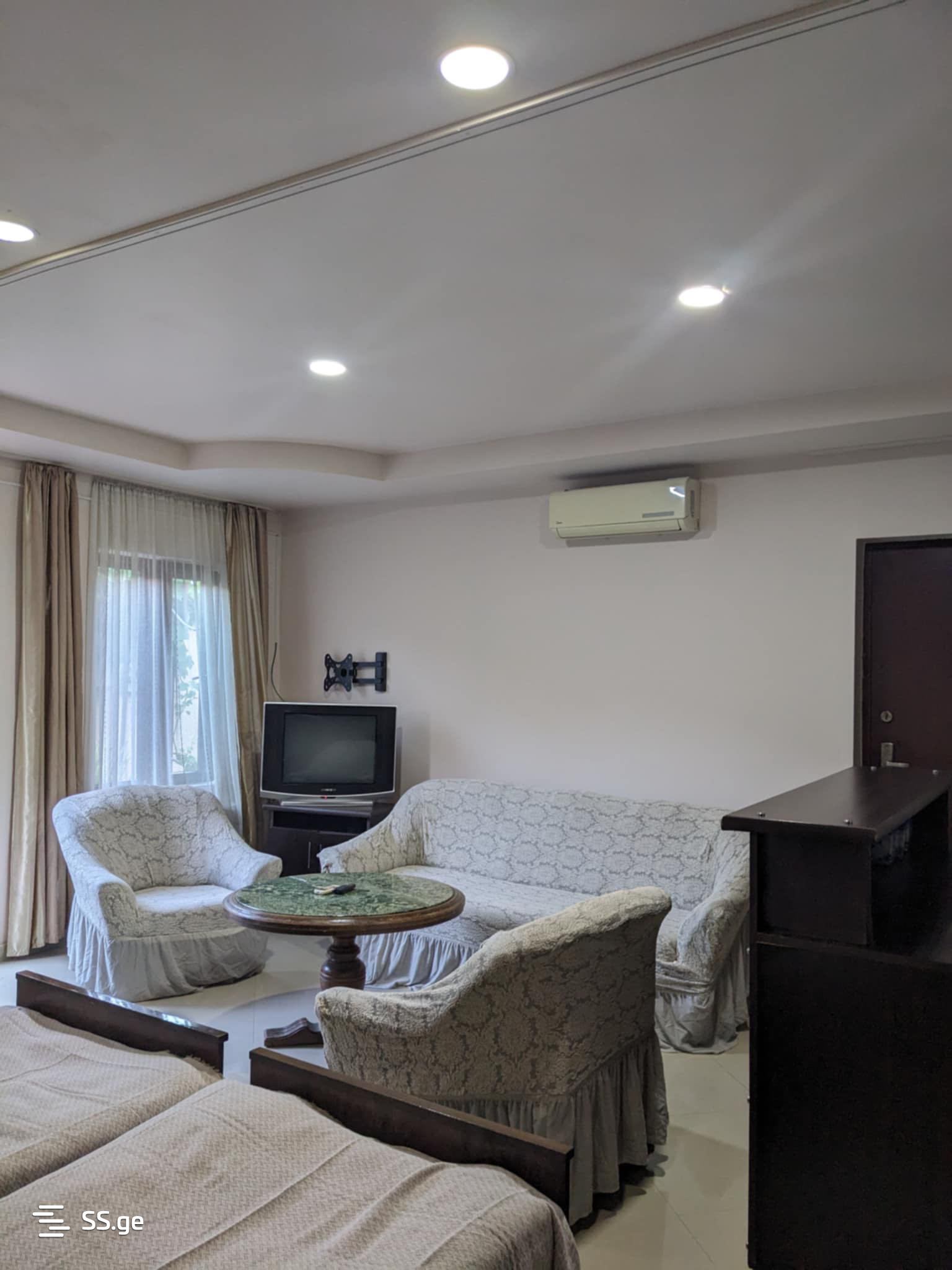 1 Room Private House Daily Rent. Batumi view 3