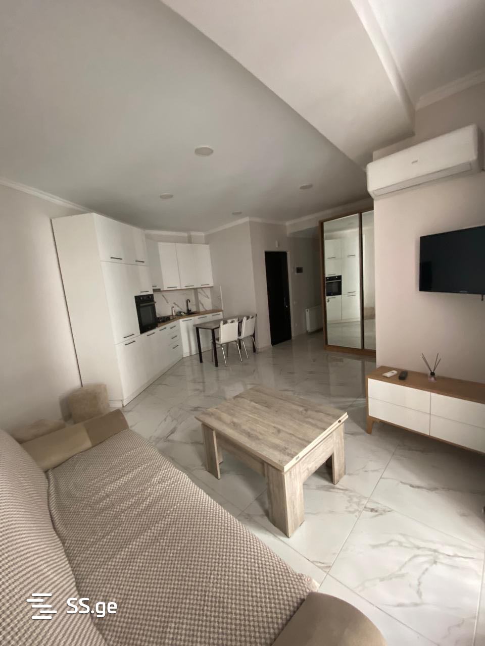 2 Room Flat Daily Rent. Kutaisi