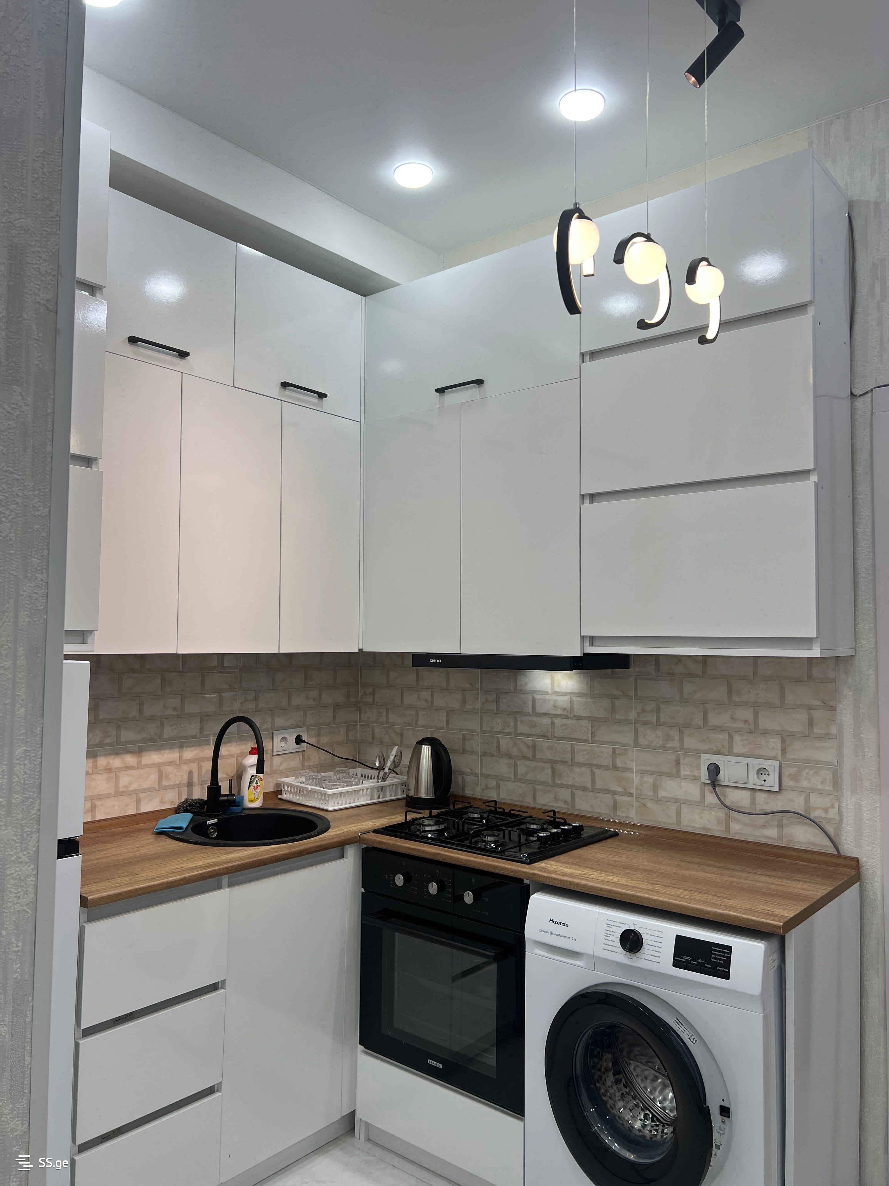 2 Room Flat Daily Rent. Kutaisi view 8