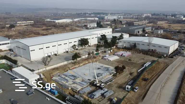 Commercial Space For Sale. Isani view 6