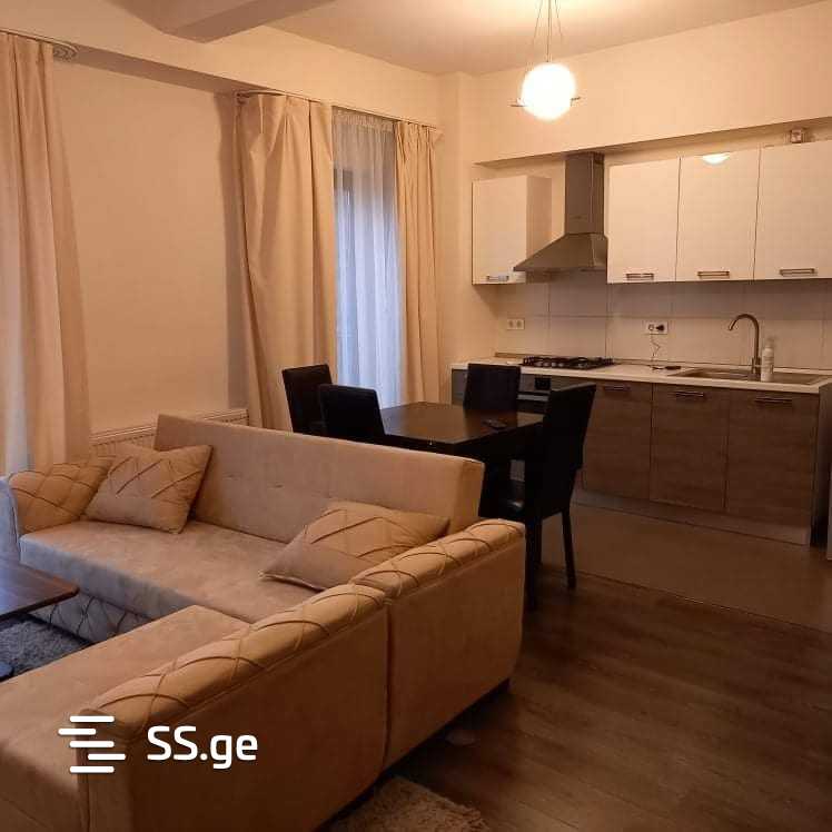 3 room Flat For Rent. Saburtalo - Aanzicht 3
