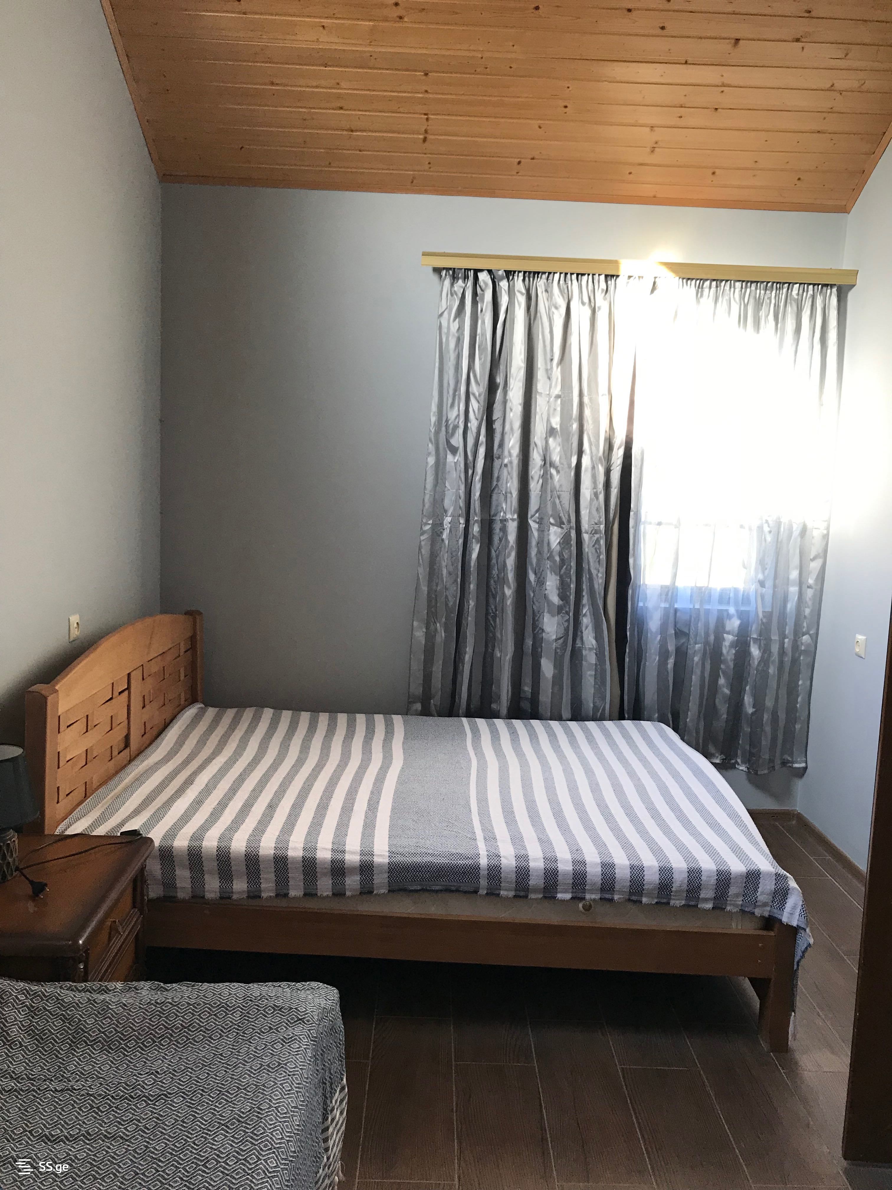 3 Room Summer Cottage Daily Rent. Bazaleti view 10