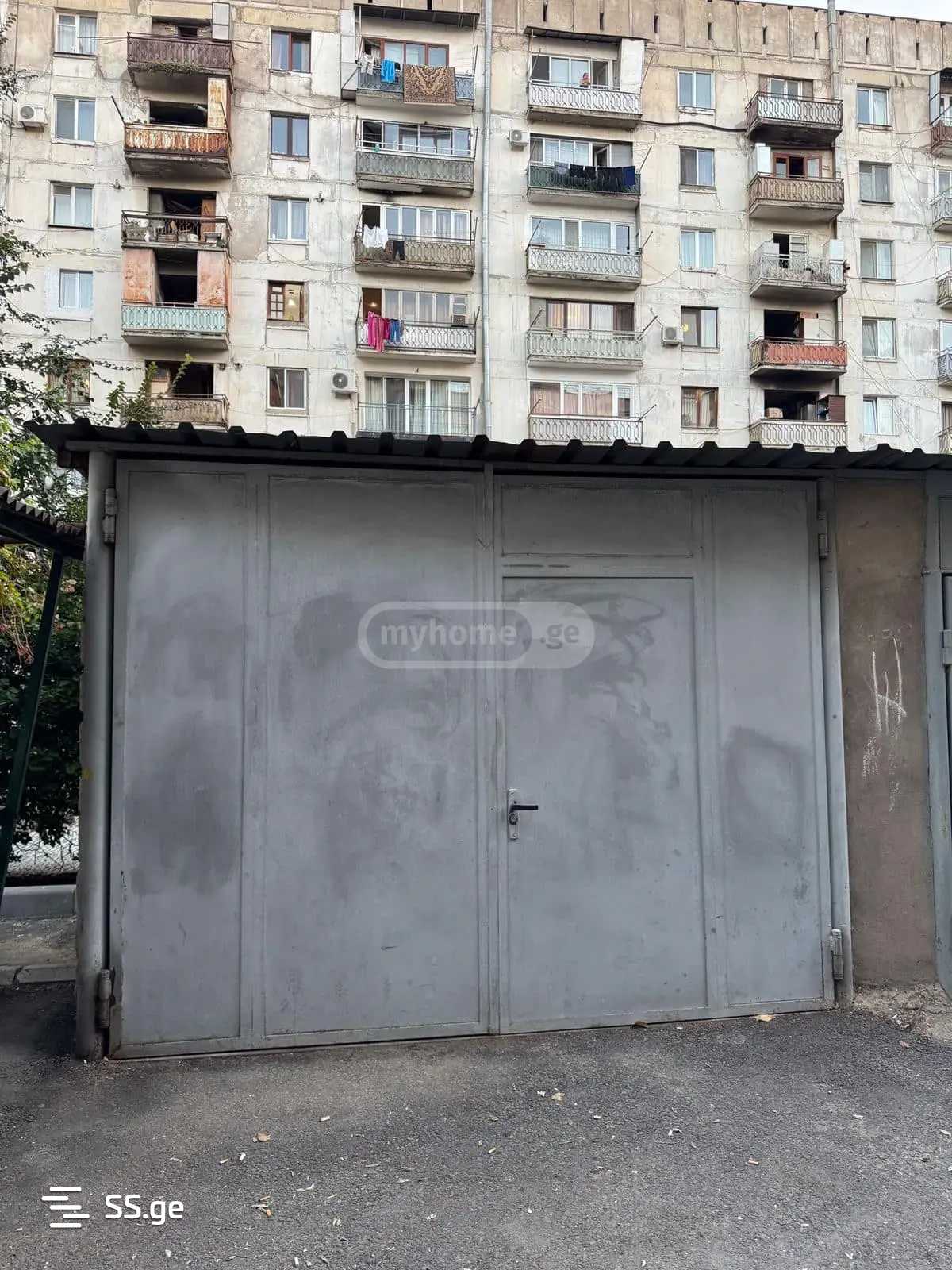 3 Room Flat For Sale view 9