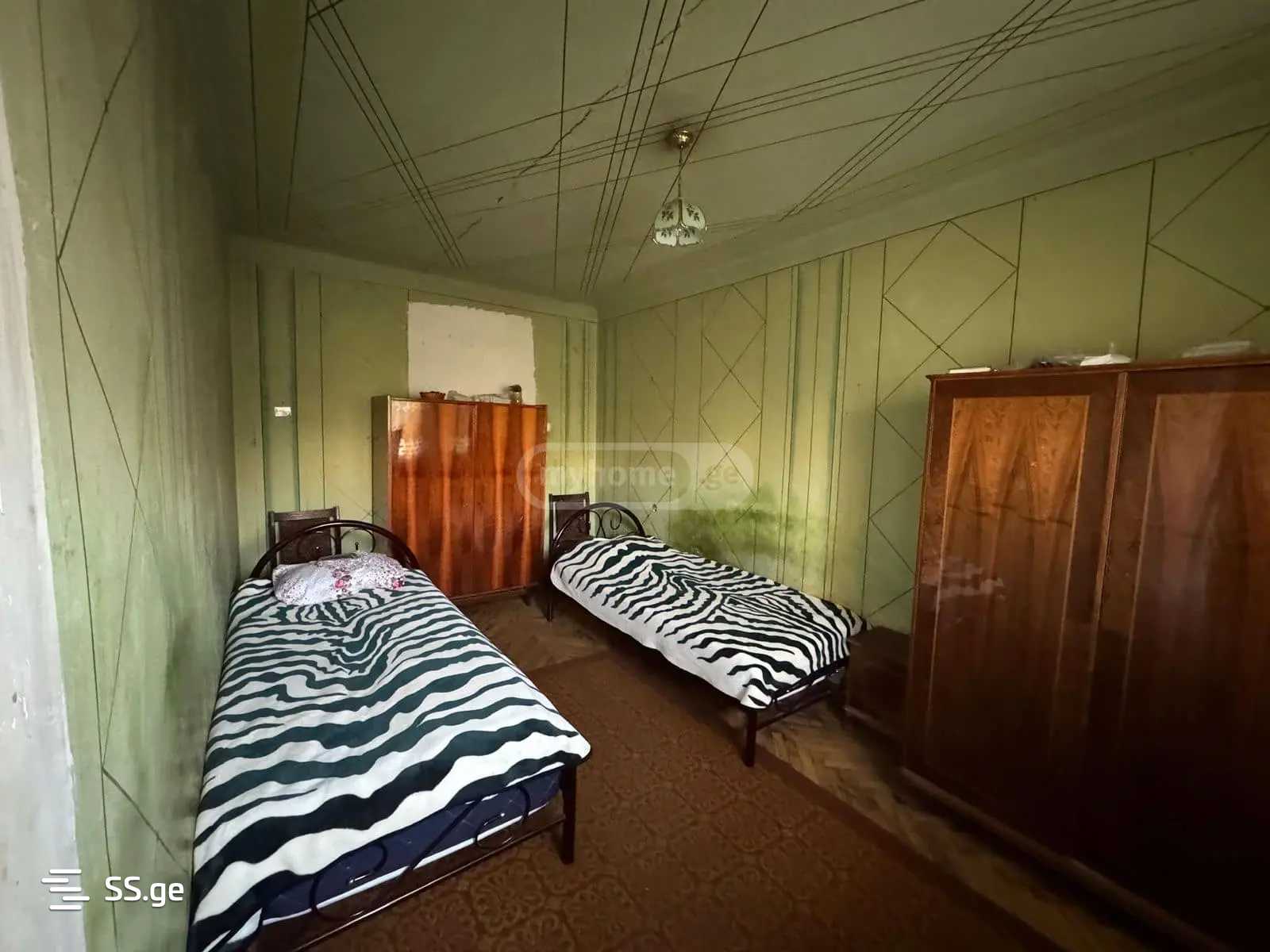 3 Room Flat For Sale, 3 of 4