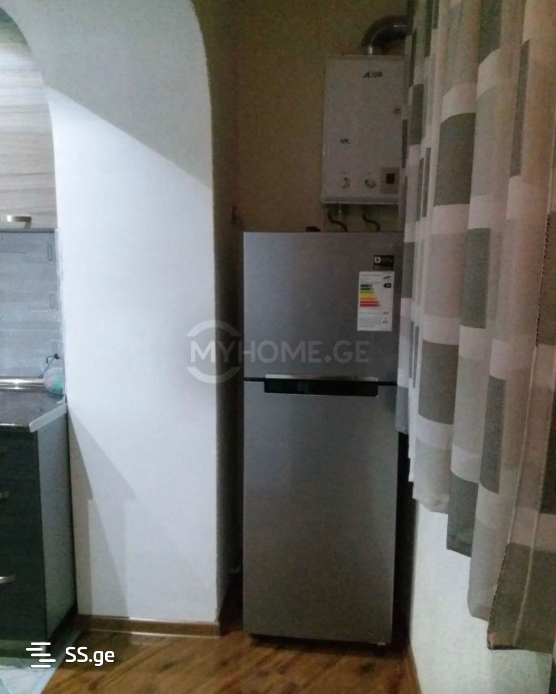 1 Room Flat Daily Rent. Digomi view 3
