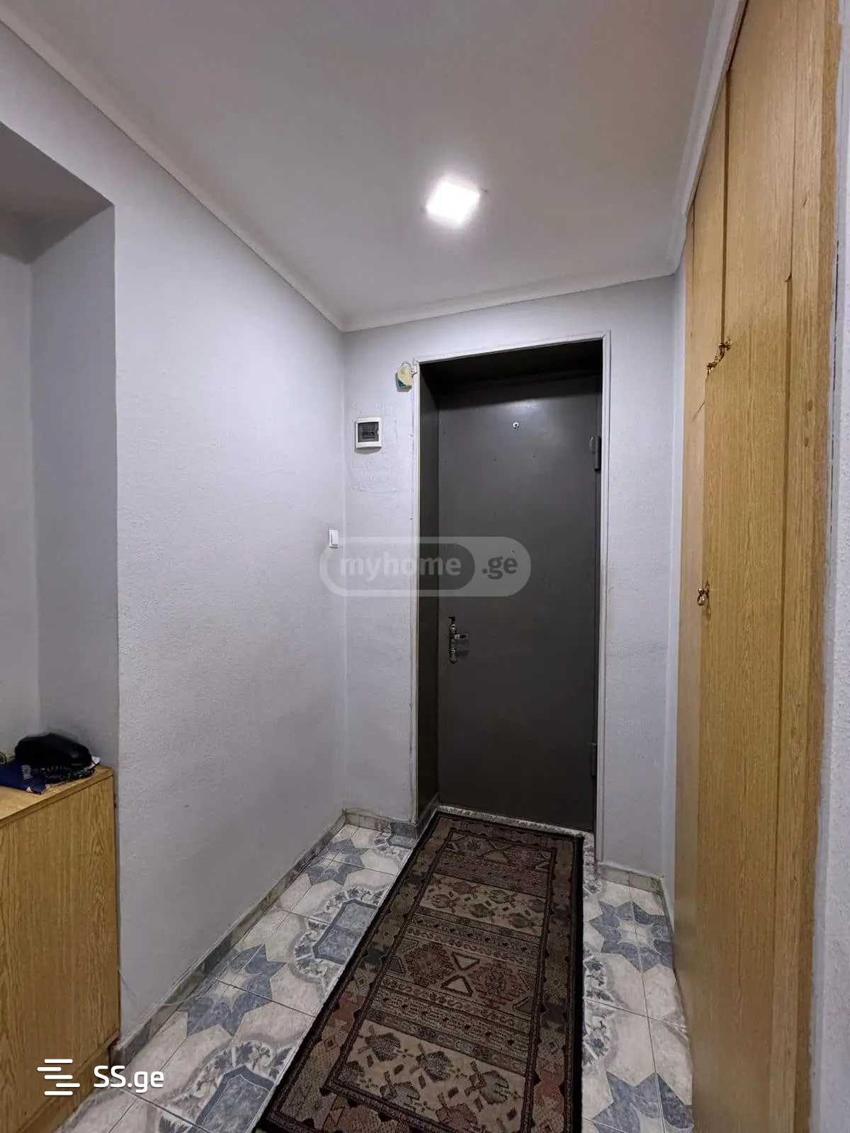 3 Room Flat For Sale view 8