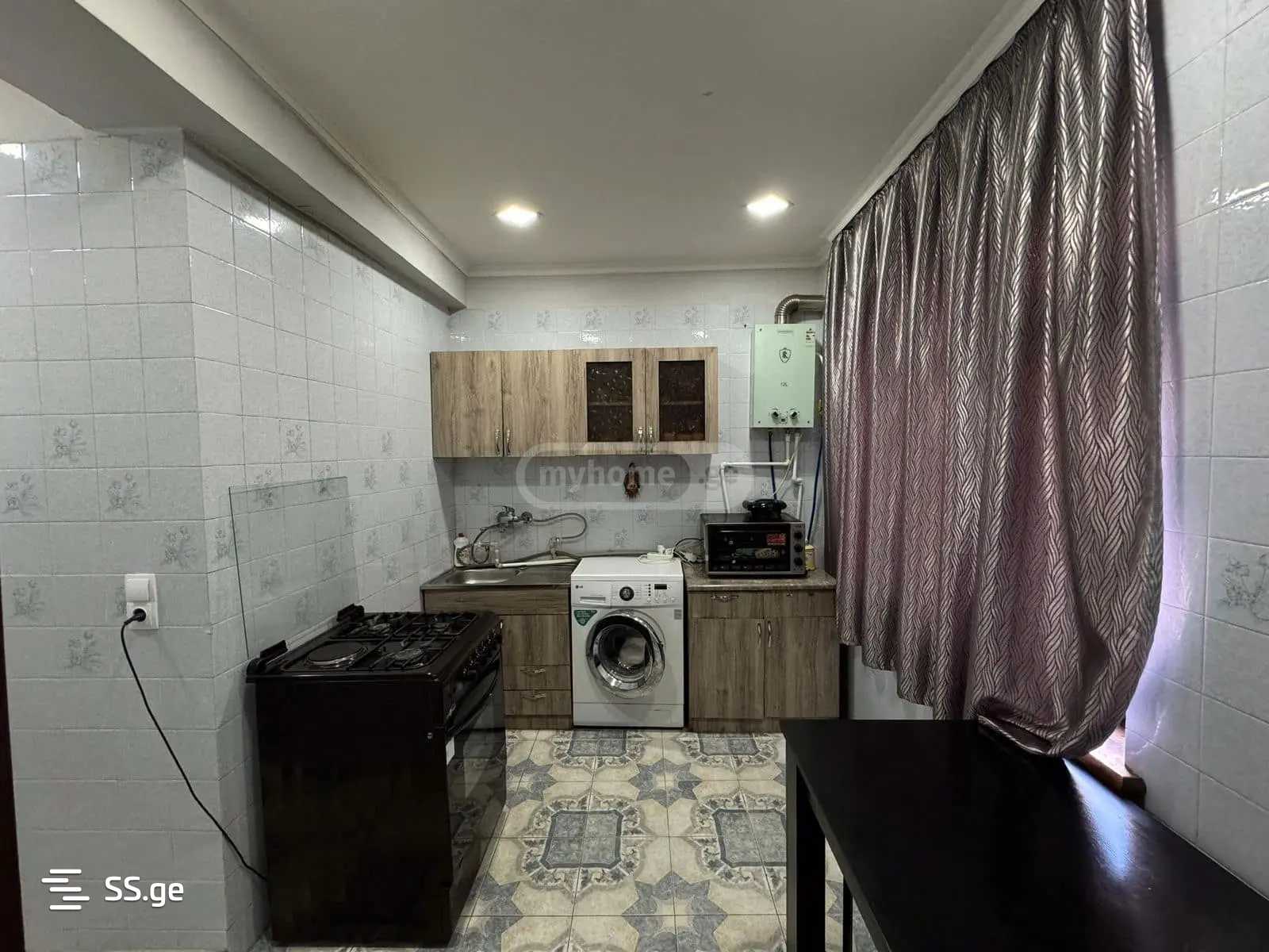 3 Room Flat For Sale view 5