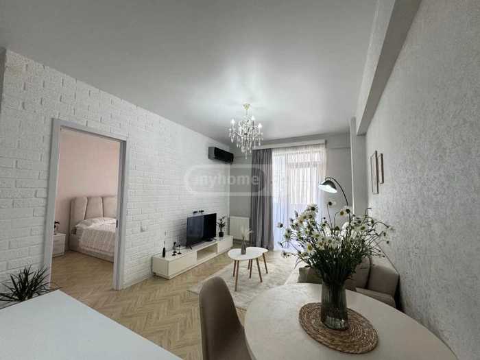 https://static.ss.ge/20250807/12_ed7d9116-8915-423f-be5d-cfd5aea4c554_Thumb.jpg