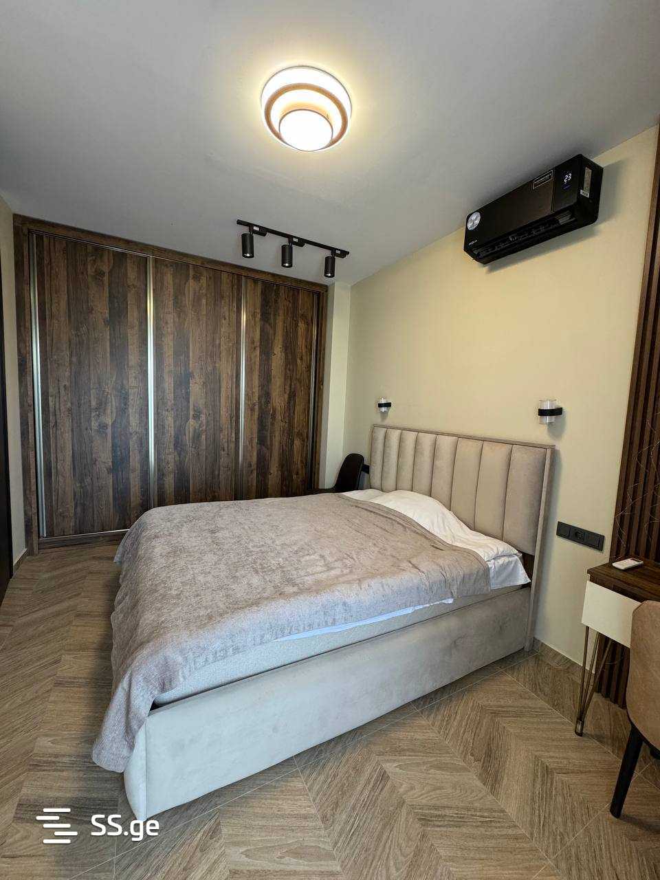 2 Room Flat Daily Rent. Chaqvi view 9