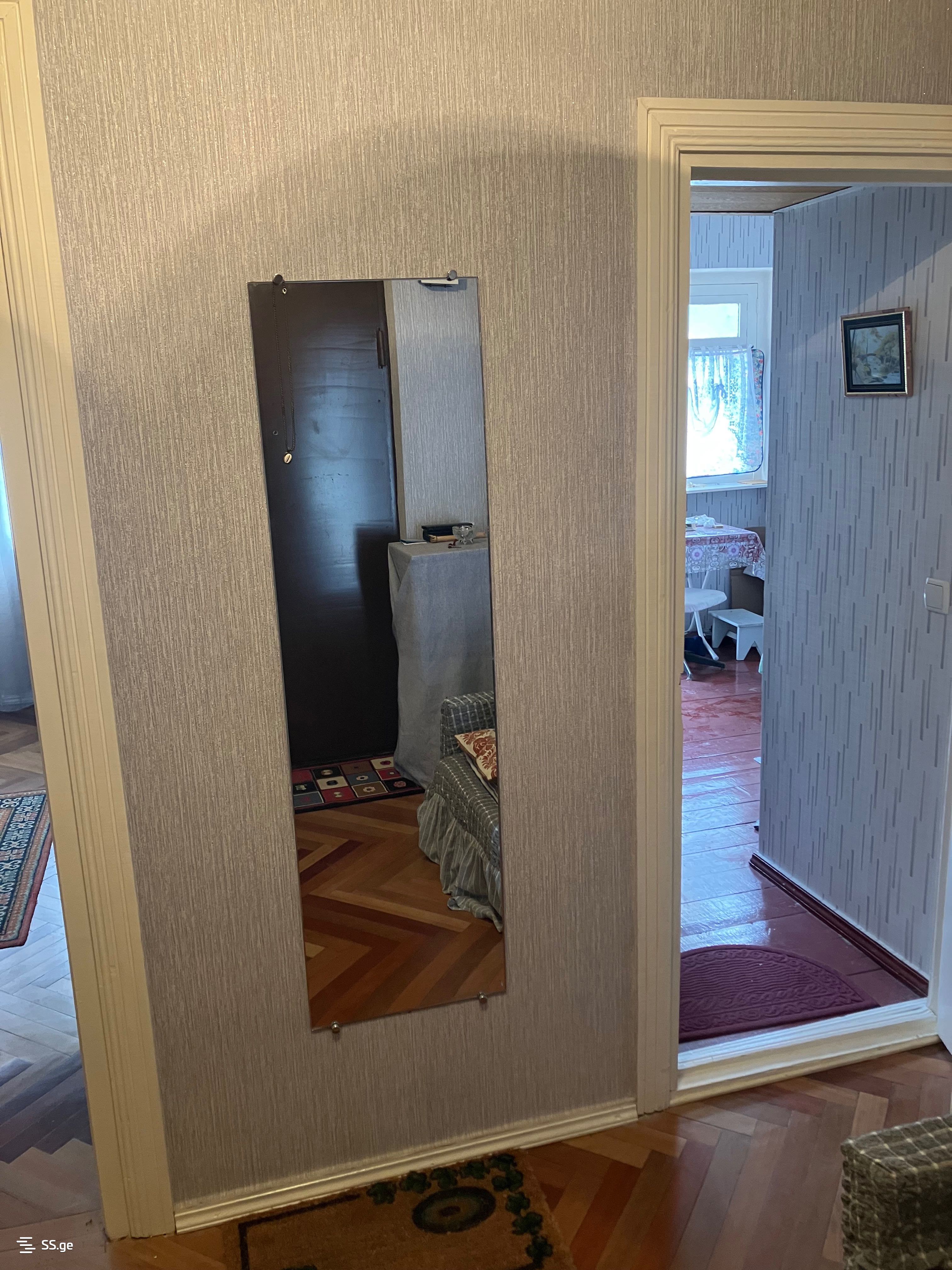 1 Room Flat For Rent. Borjomi view 6