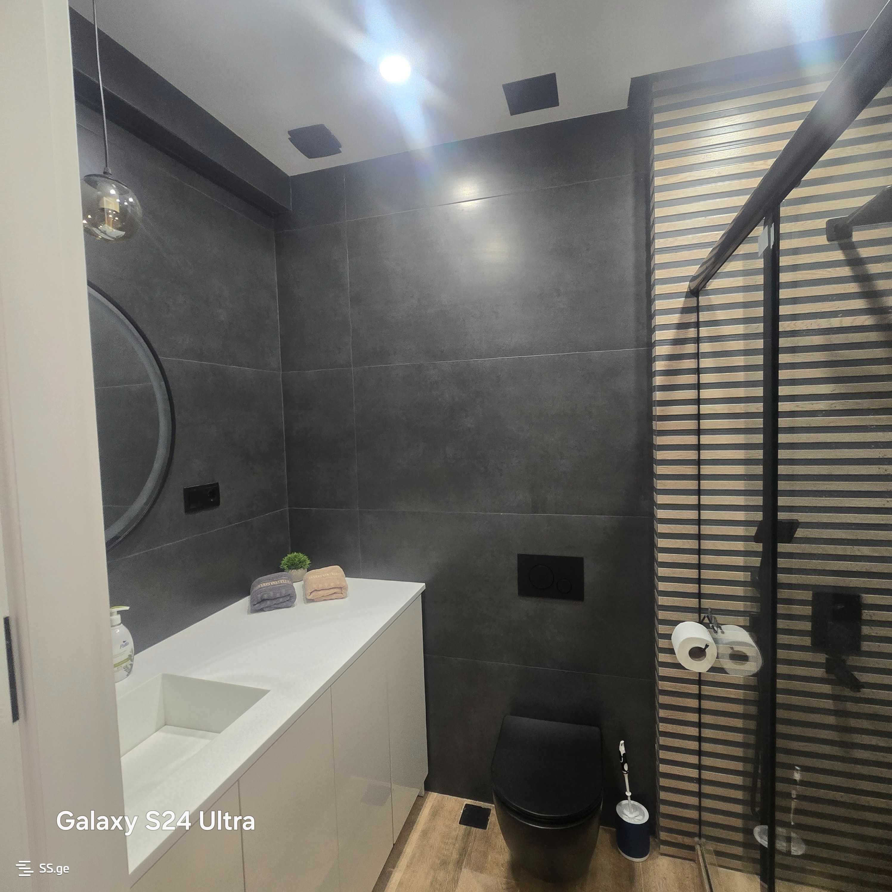 2 Room Flat Daily Rent. Gldani