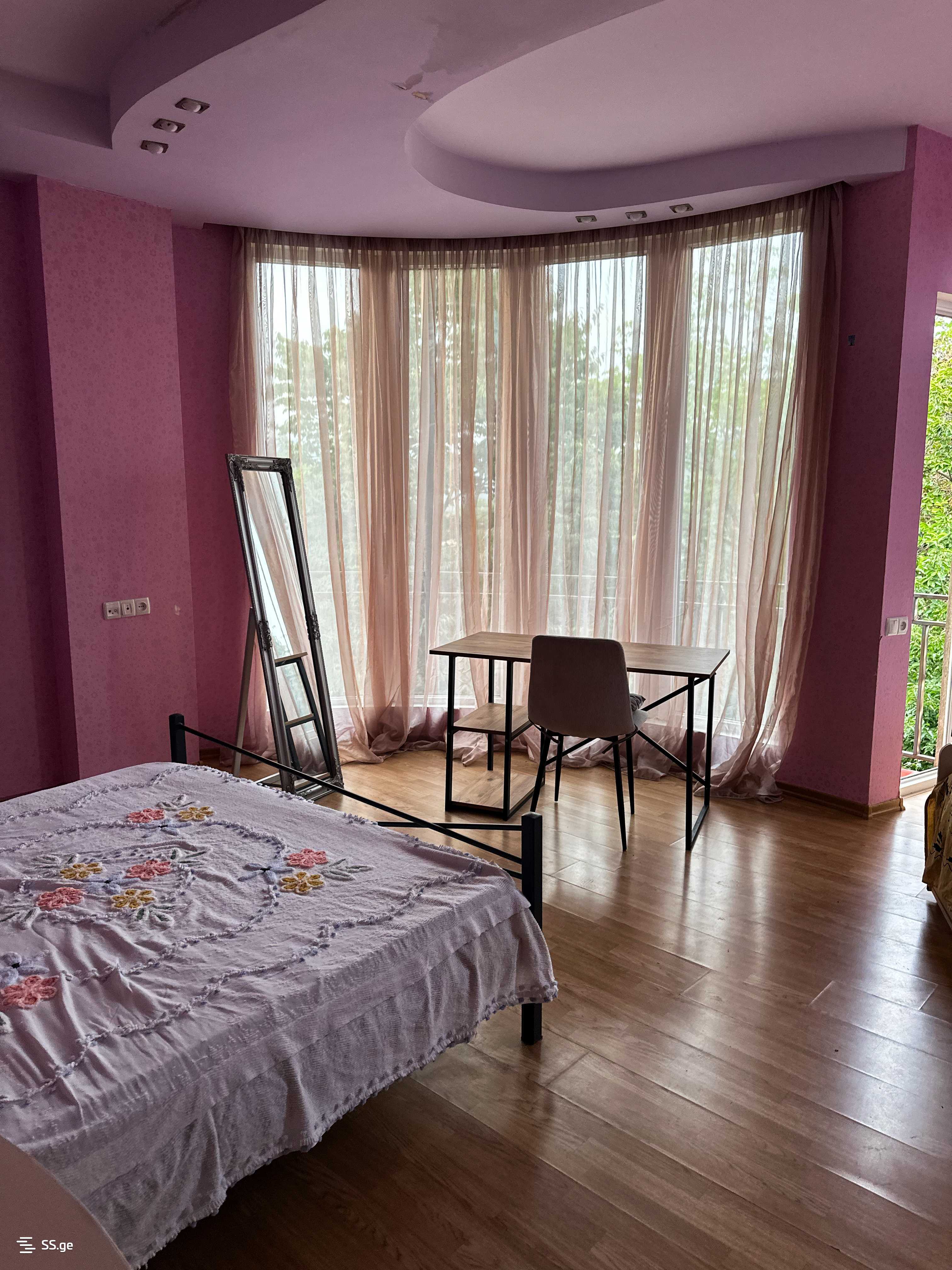 5 Room Summer Cottage For Rent. Mtskheta, 1 of 4
