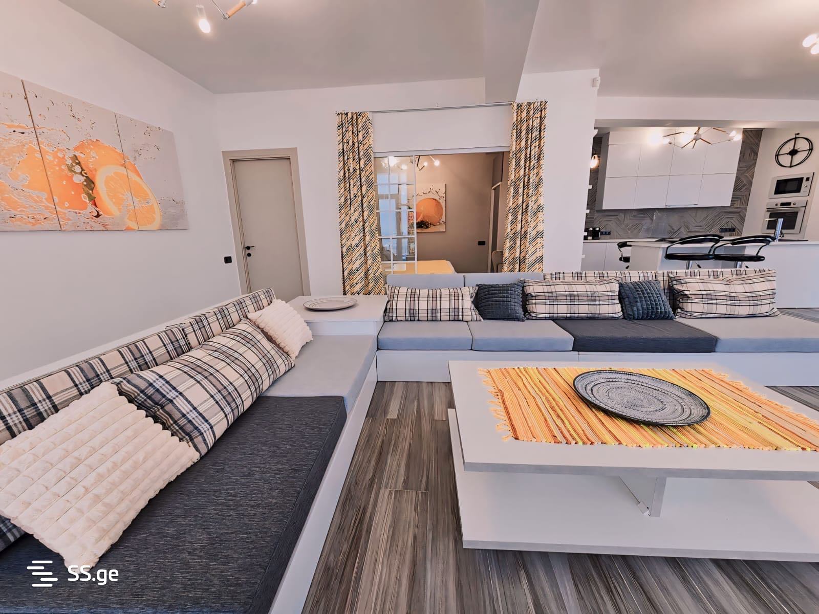4 Room Summer Cottage For Rent. Batumi view 3