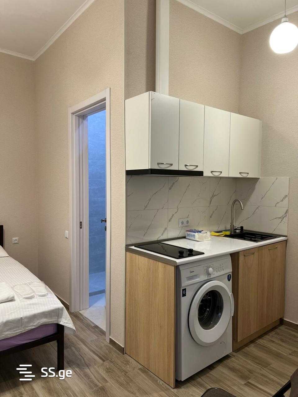 1 Room Flat Daily Rent. Sololaki view 5