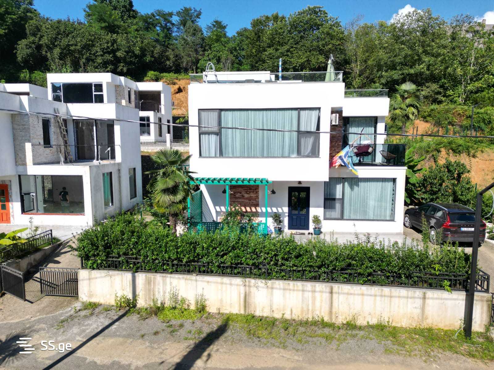4 Room Summer Cottage For Sale view 3