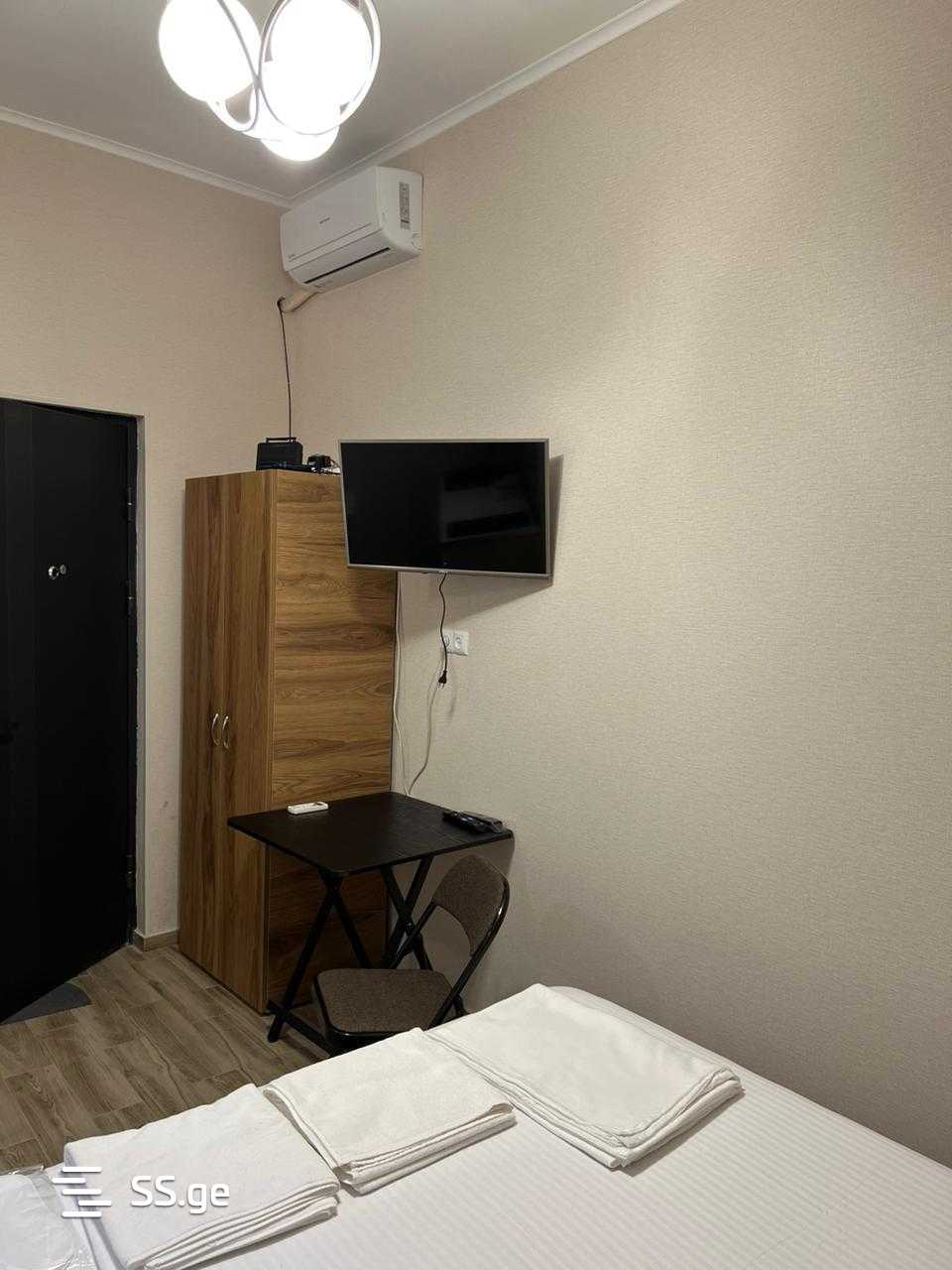 1 Room Flat Daily Rent. Sololaki view 8