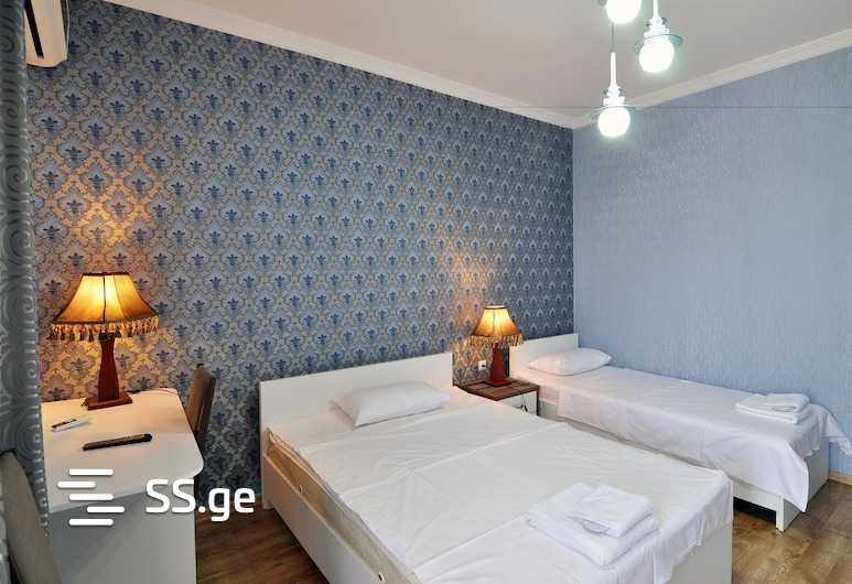 14 Room Hotel For Sale view 11
