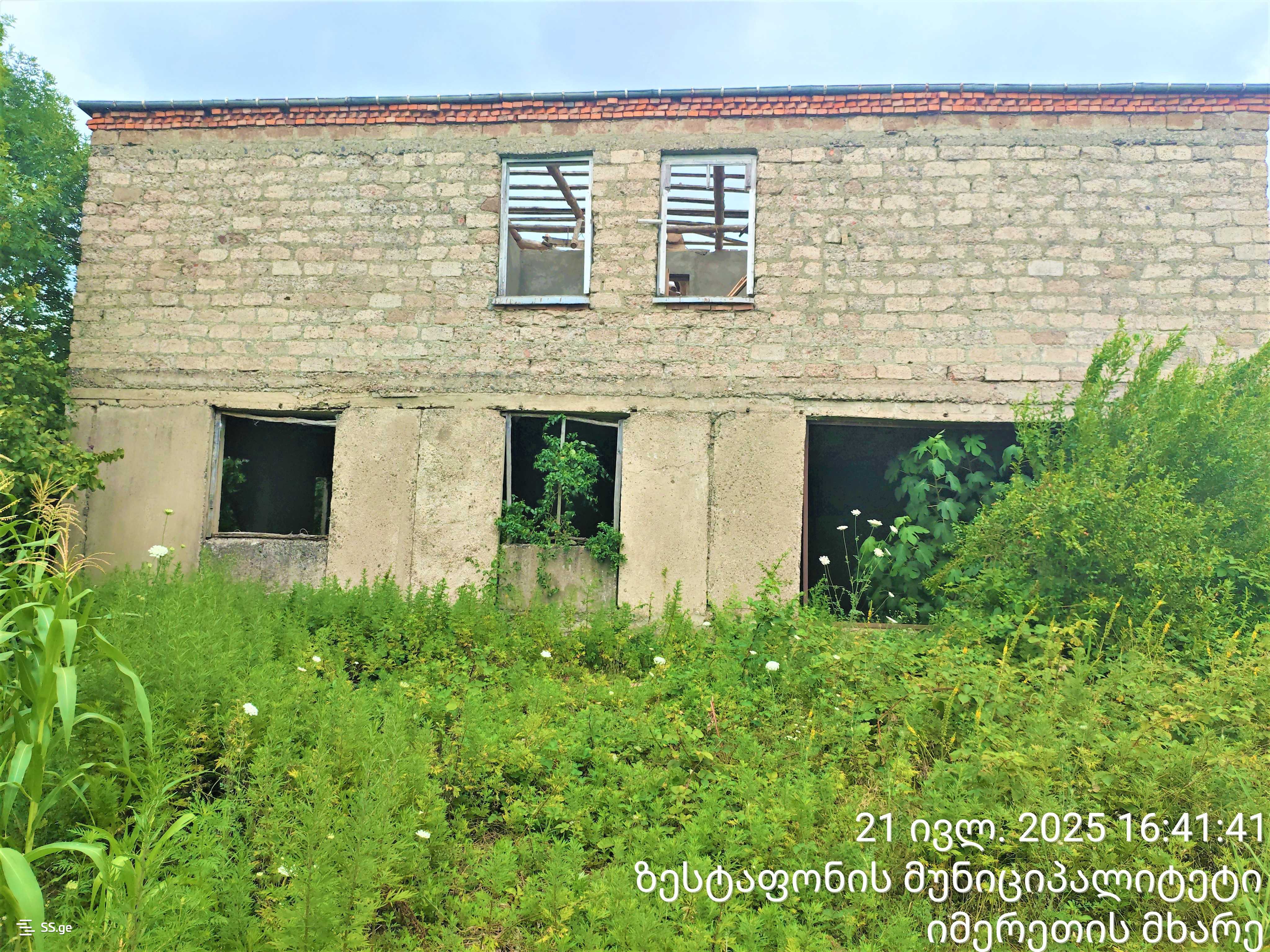For Sale 7 Room Private House Zestaponshi view 9