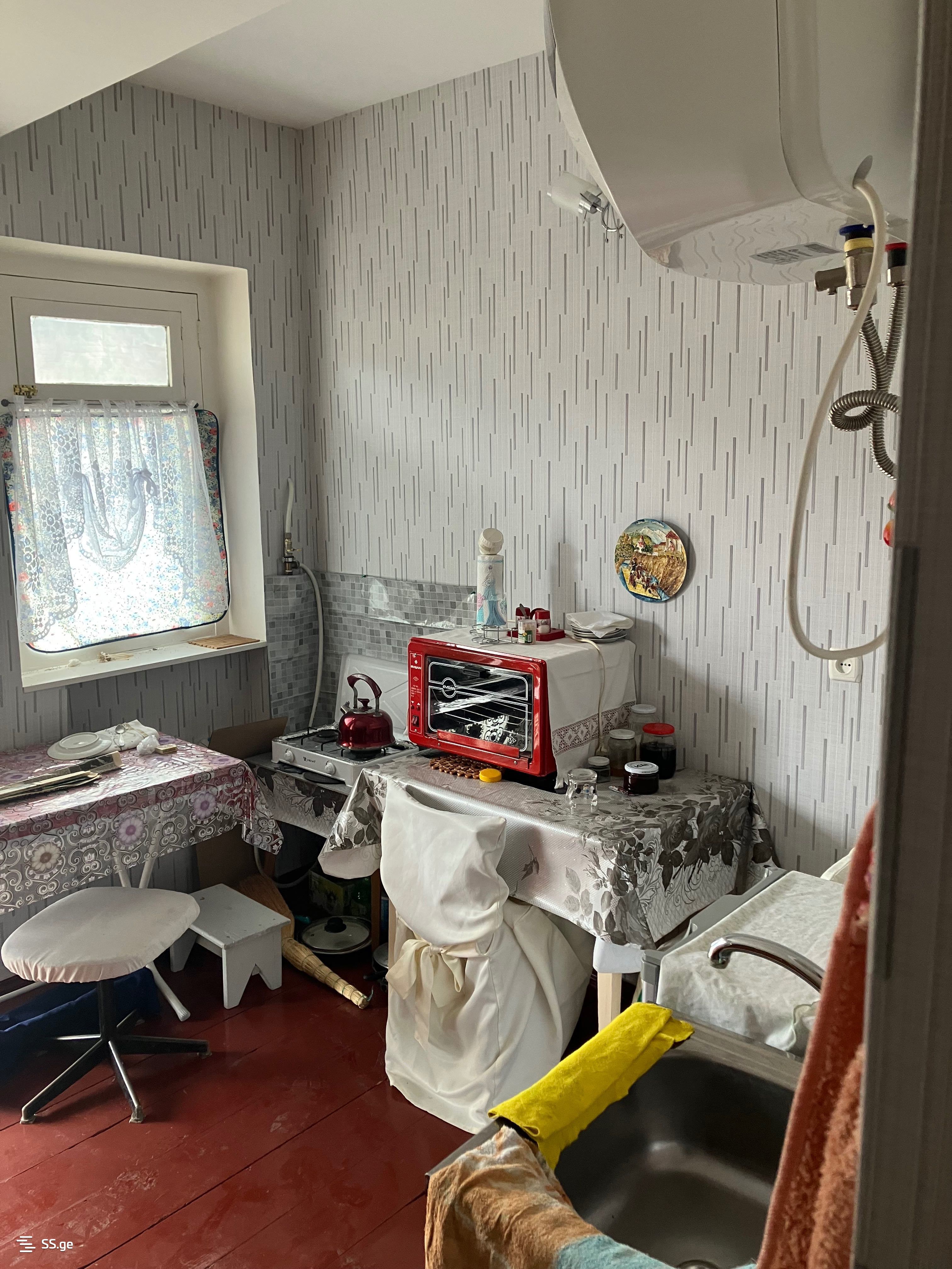 1 Room Flat For Rent. Borjomi view 10