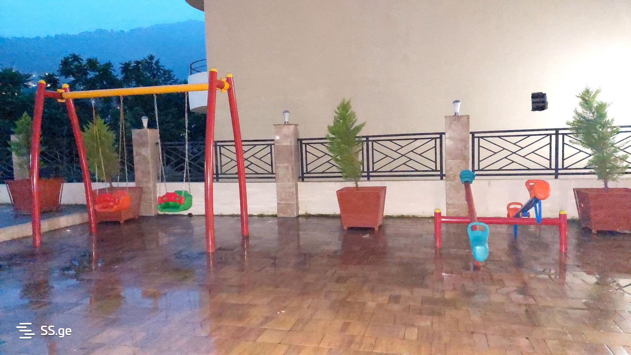 1 Room Flat Daily Rent. Gonio view 4