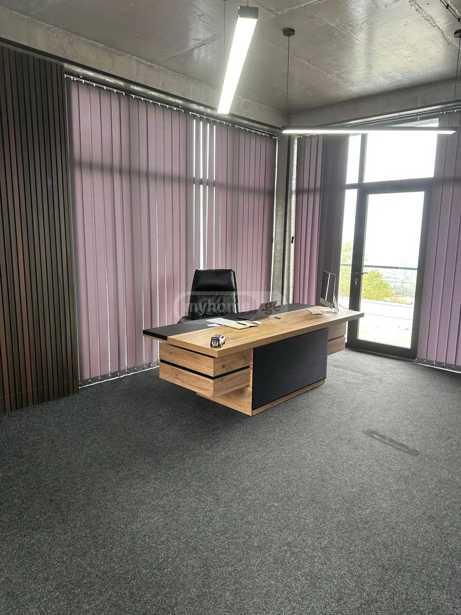 https://static.ss.ge/20250821/12_7f2bbf40-9541-4dd1-b548-dcf903ef821f_Thumb.jpg
