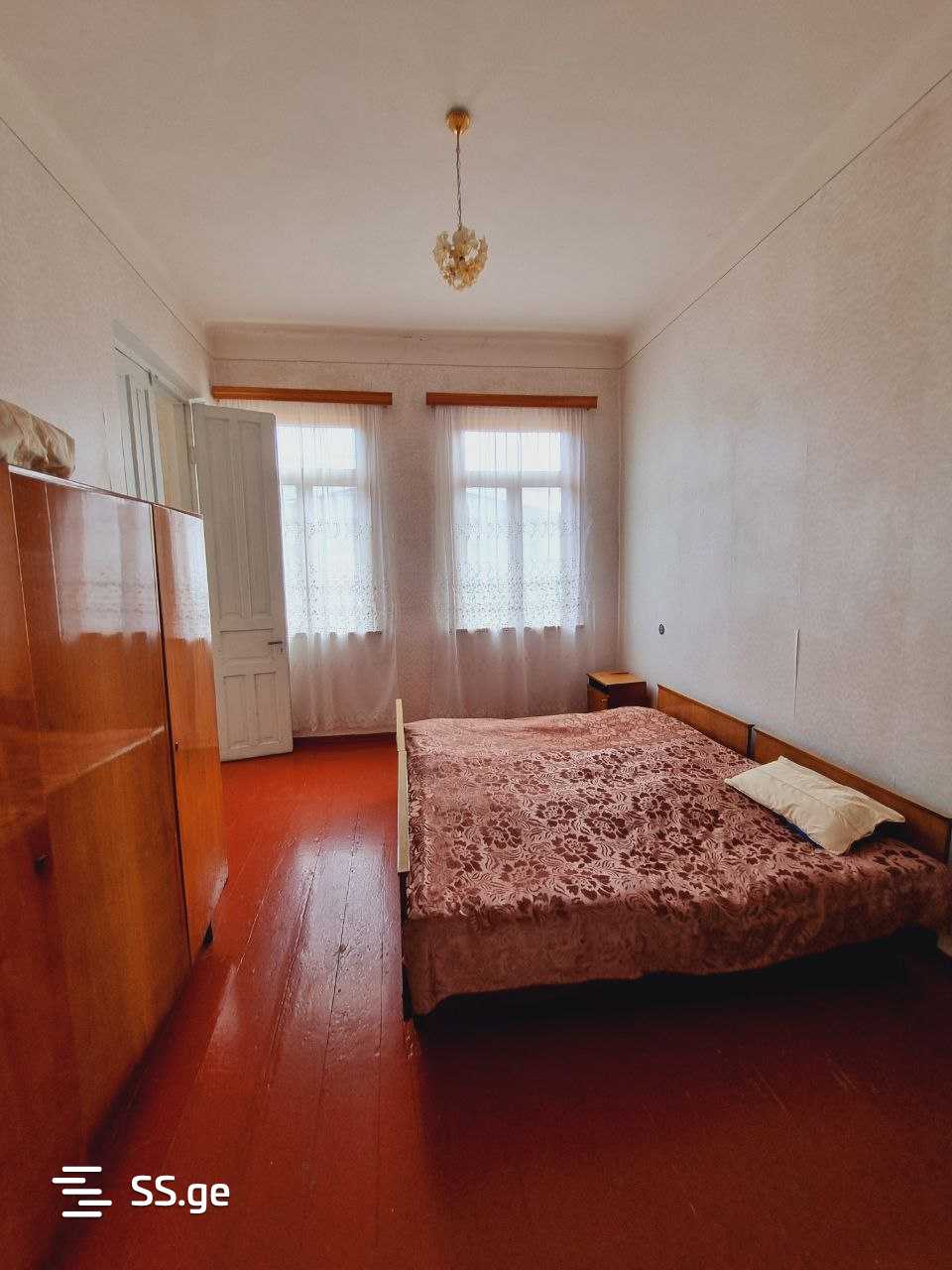 5 Room Private House For Sale view 4