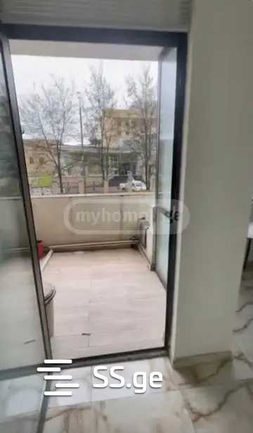 Store-Industrial Property For Rent. Didi Digomi view 3