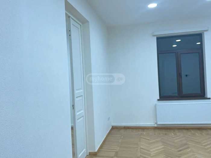 https://static.ss.ge/20250823/4_70b87b82-7e84-41d2-b466-311e0a20dd9c_Thumb.jpg